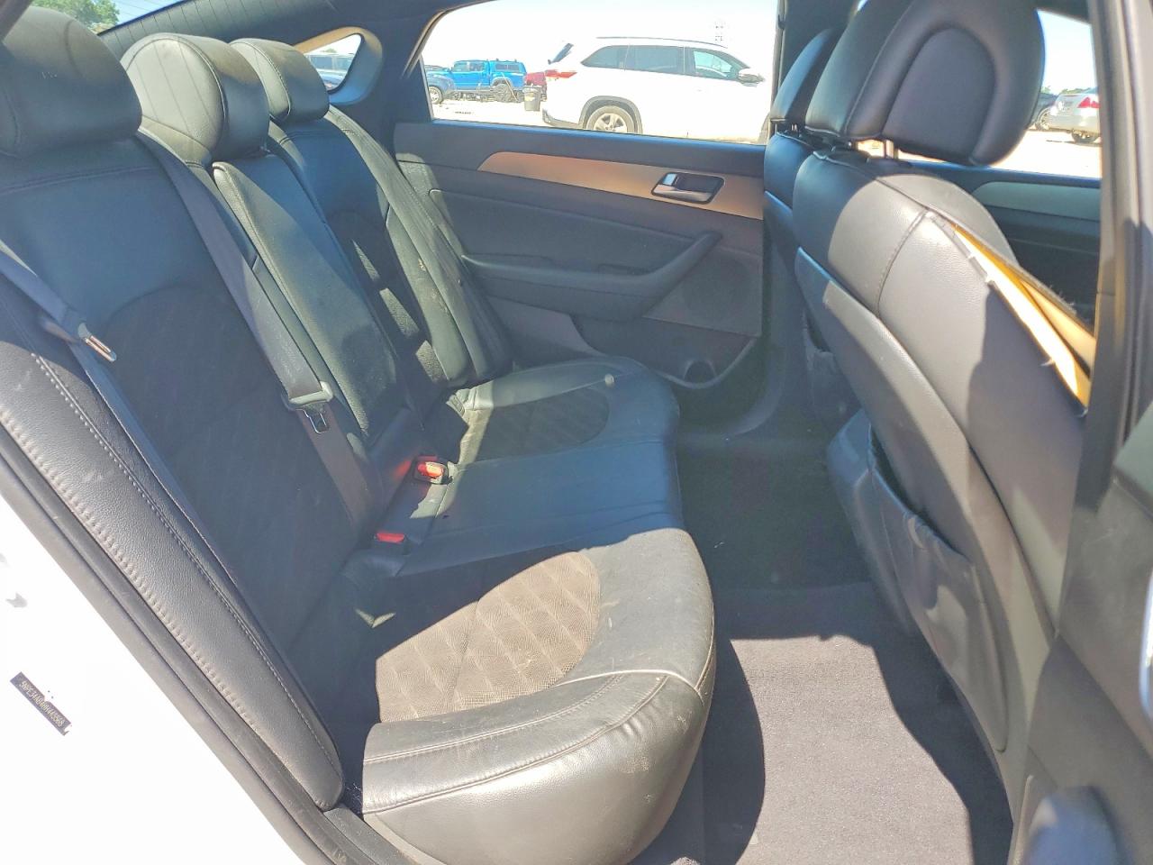 2017 Hyundai Sonata Sport 2.0t Белый vin: 5NPE34AB4HH445568