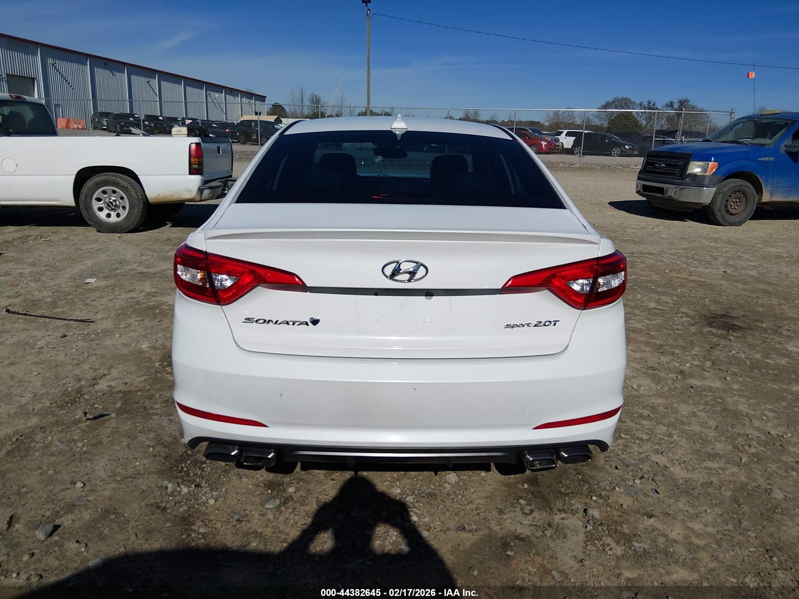 2017 Hyundai Sonata Sport 2.0t White vin: 5NPE34AB4HH465402