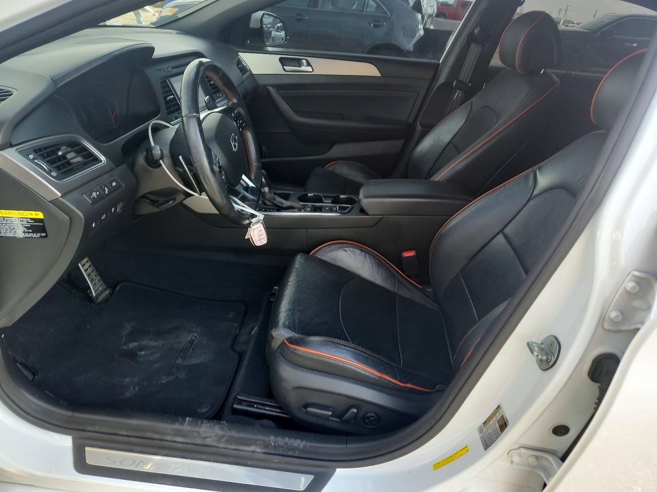 2015 Hyundai Sonata Sport 2.0t White vin: 5NPE34AB5FH079763
