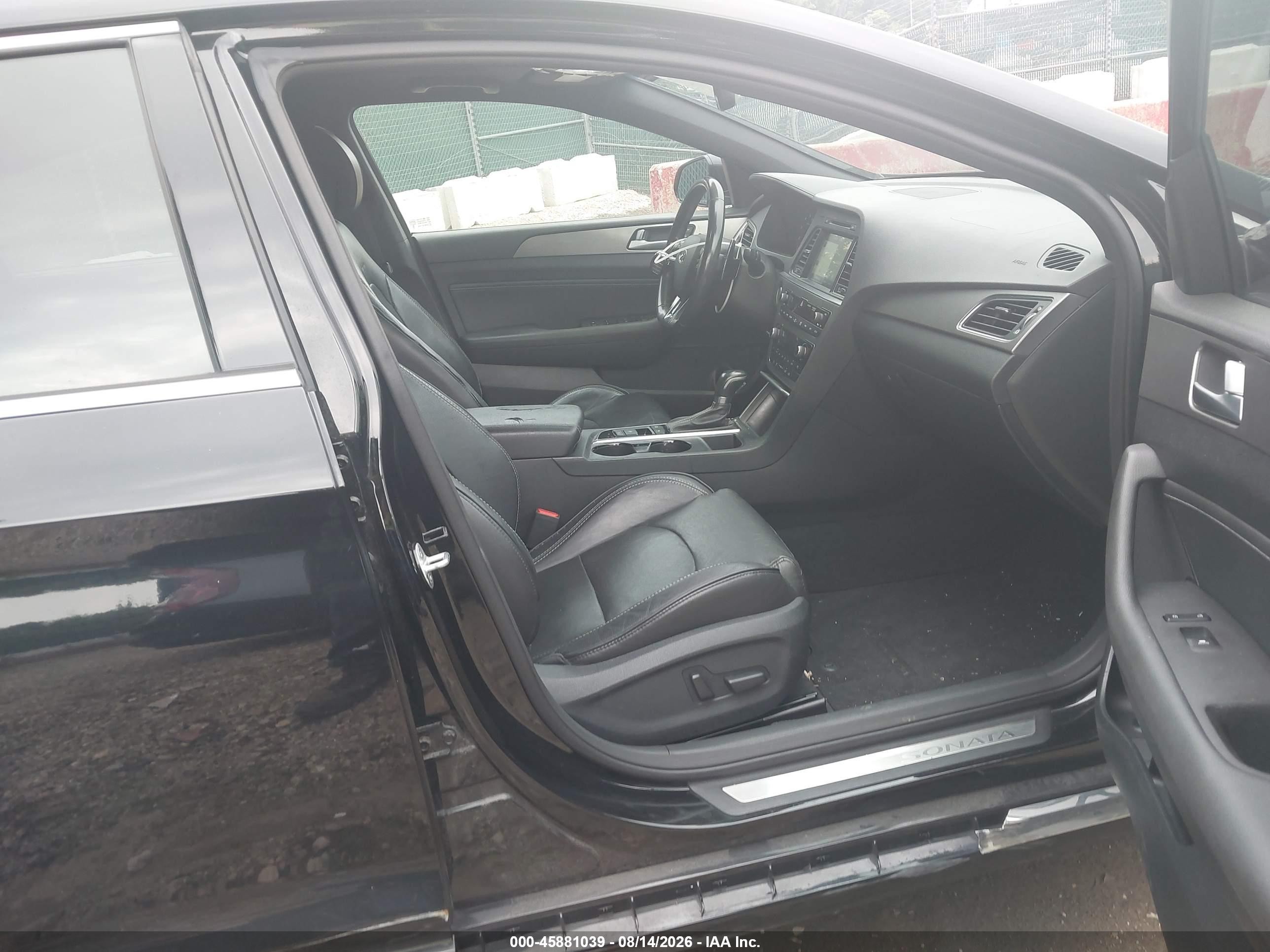 2015 Hyundai Sonata Limited 2.0t Черный vin: 5NPE34AB5FH245795