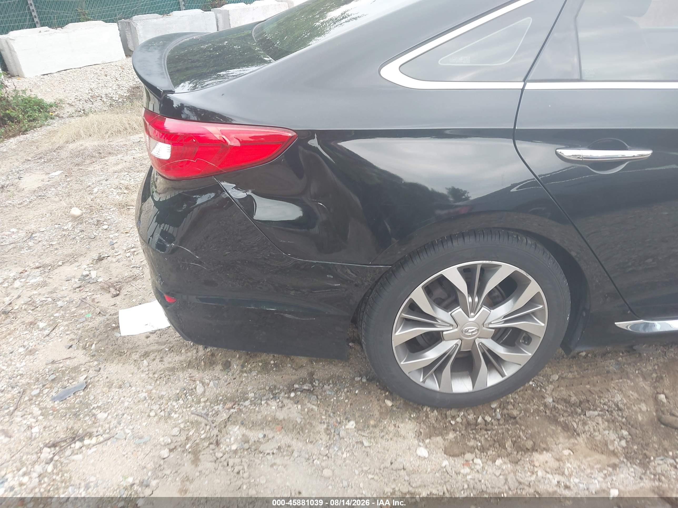 2015 Hyundai Sonata Limited 2.0t Черный vin: 5NPE34AB5FH245795