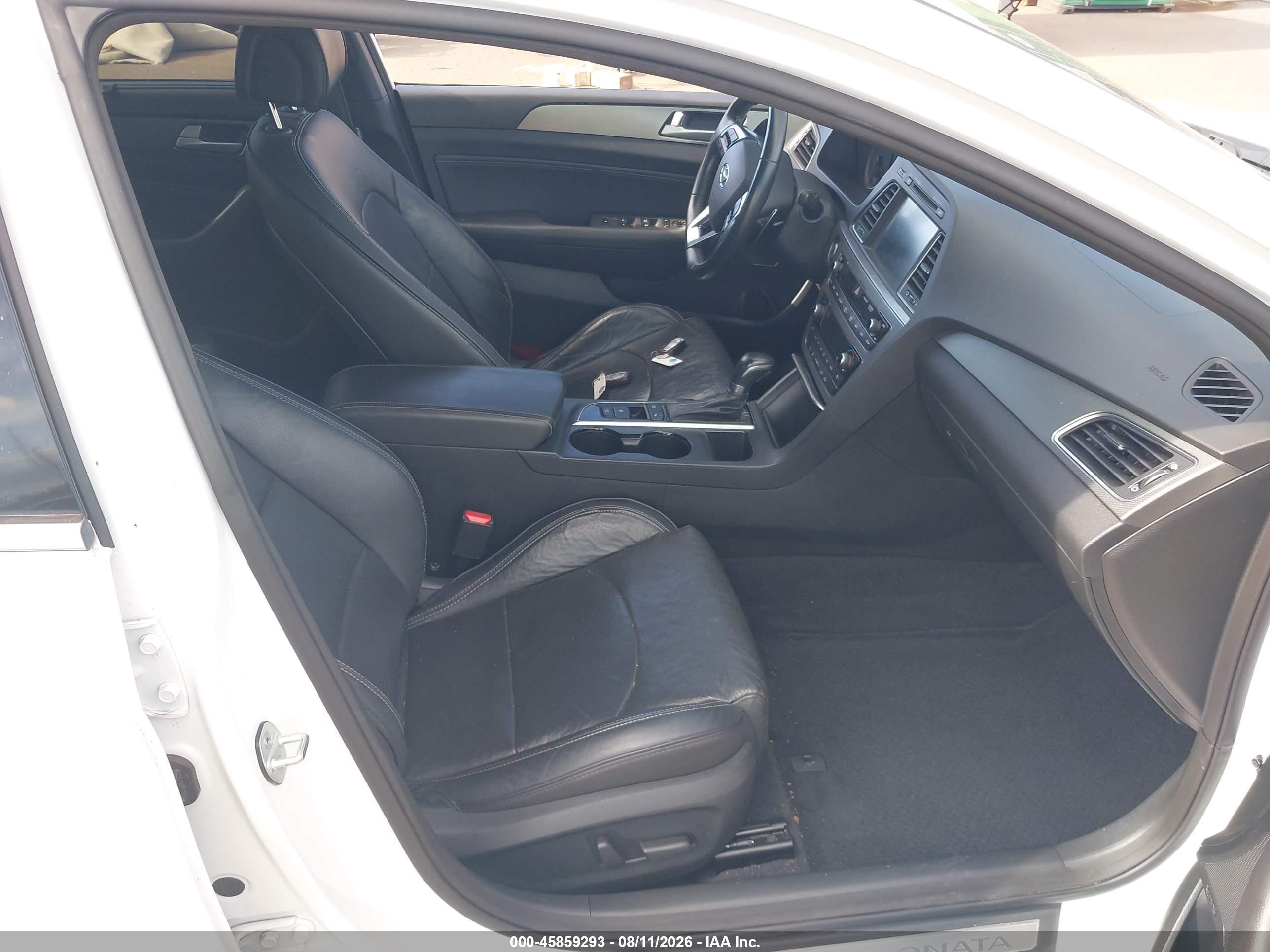 2015 Hyundai Sonata Sport 2.0t White vin: 5NPE34AB6FH048005