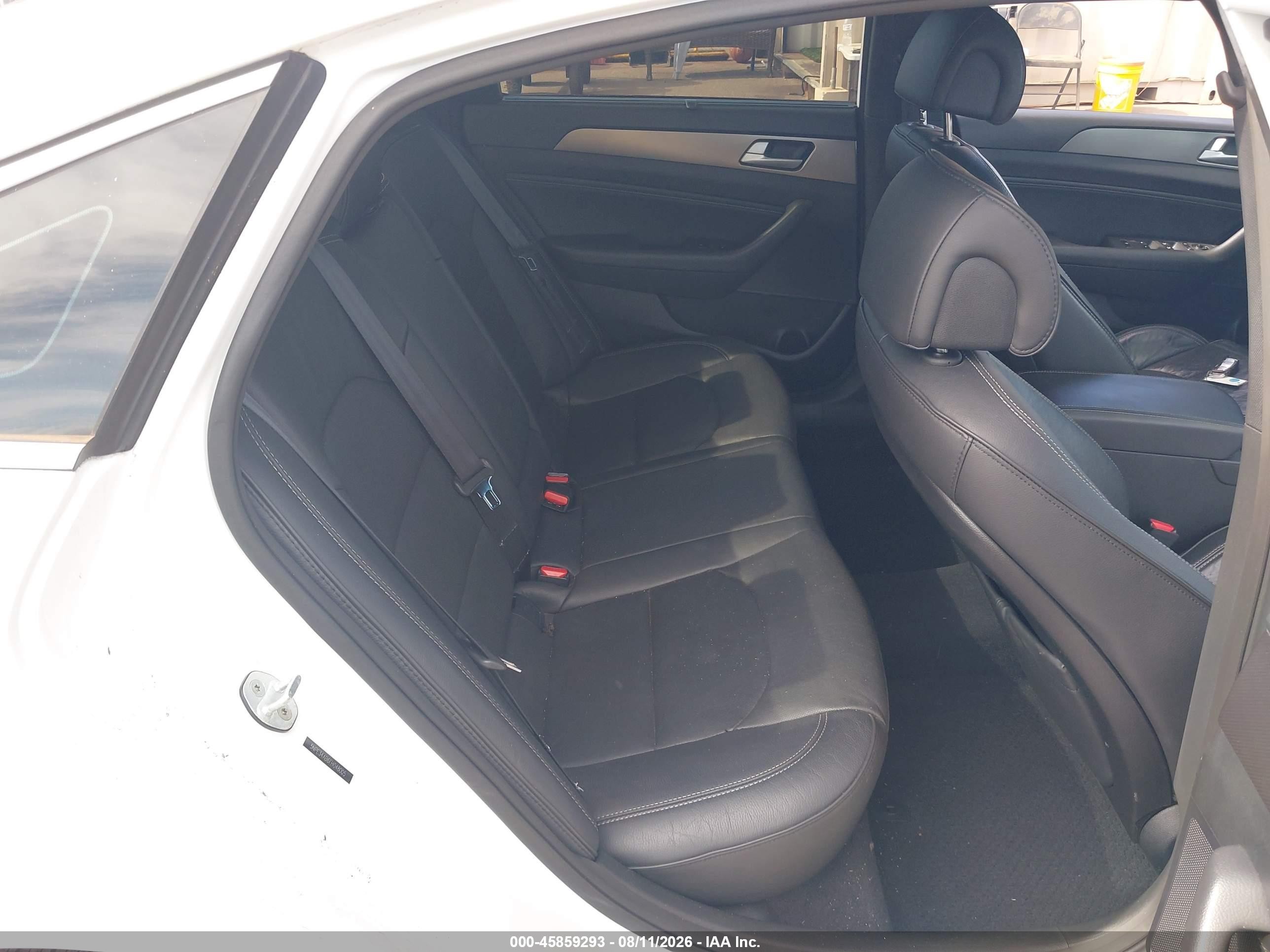 2015 Hyundai Sonata Sport 2.0t White vin: 5NPE34AB6FH048005