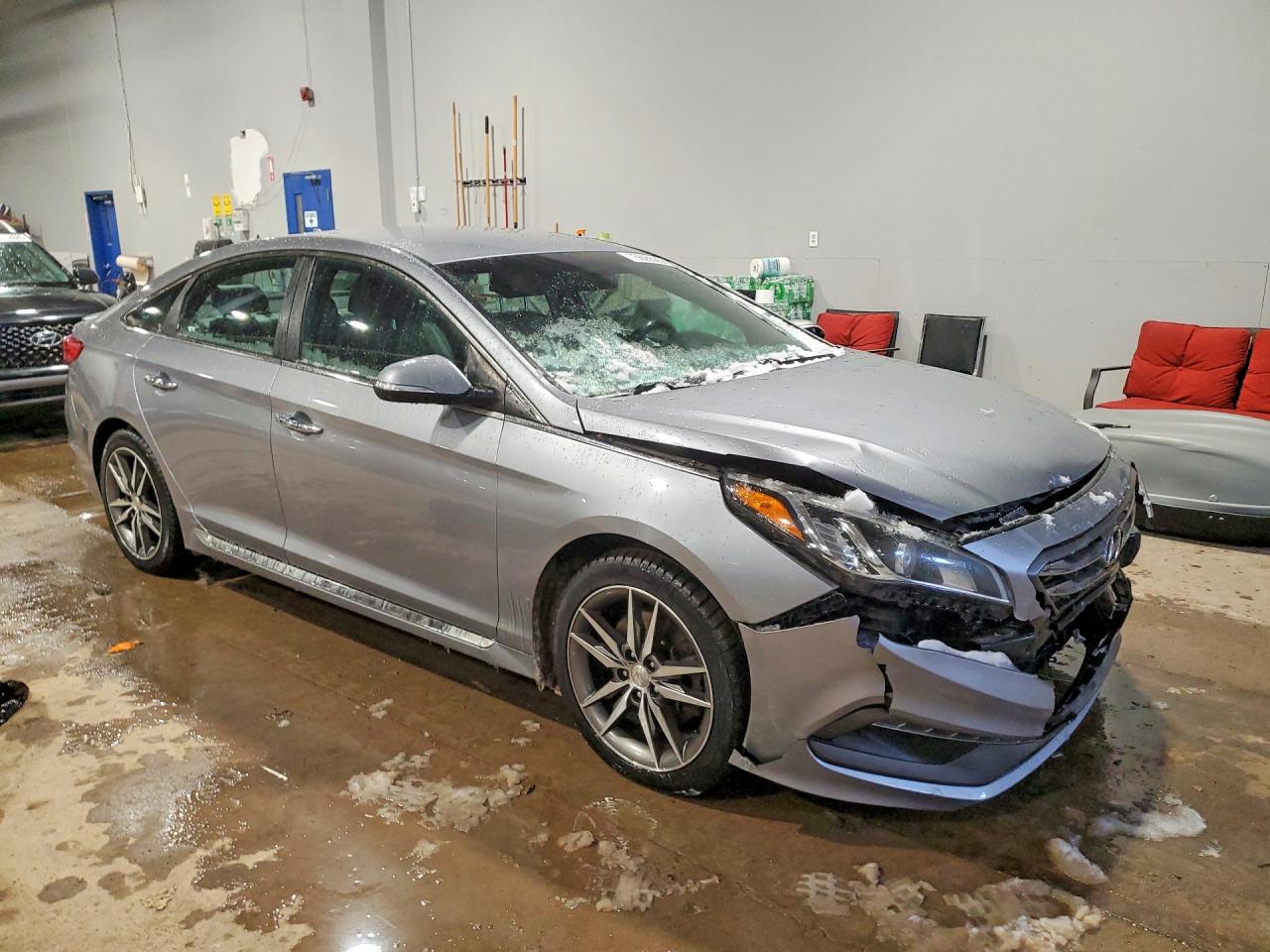 2015 Hyundai Sonata Sport Silver vin: 5NPE34AB6FH094644
