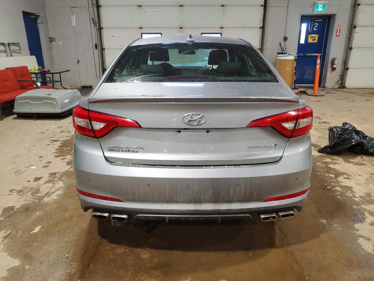 2015 Hyundai Sonata Sport Silver vin: 5NPE34AB6FH094644