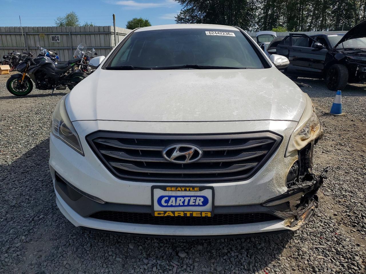 2015 Hyundai Sonata Sport 2.0t White vin: 5NPE34AB6FH110096