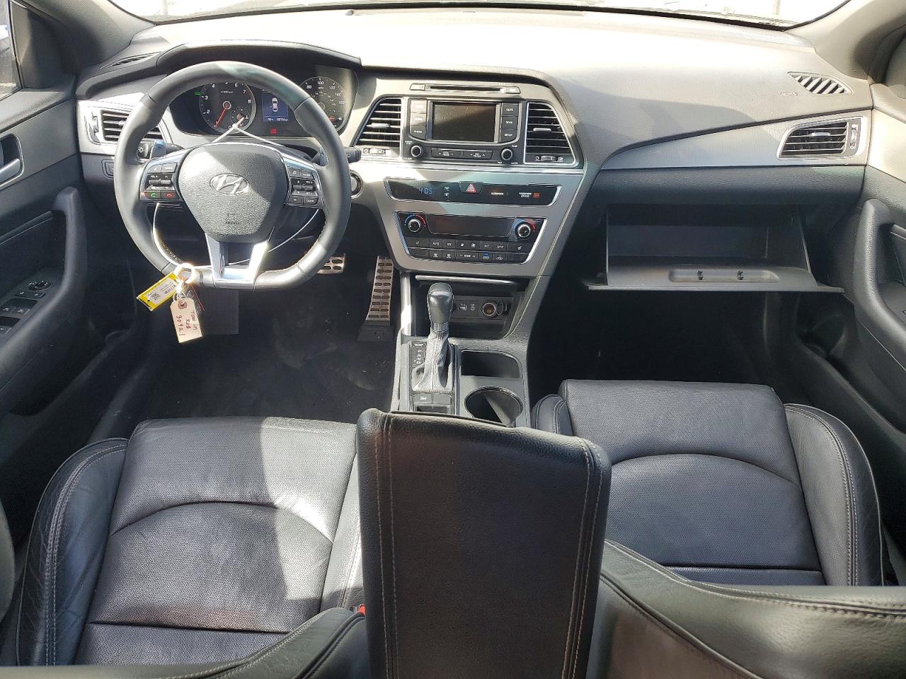 2015 Hyundai Sonata Sport 2.0t White vin: 5NPE34AB6FH110096