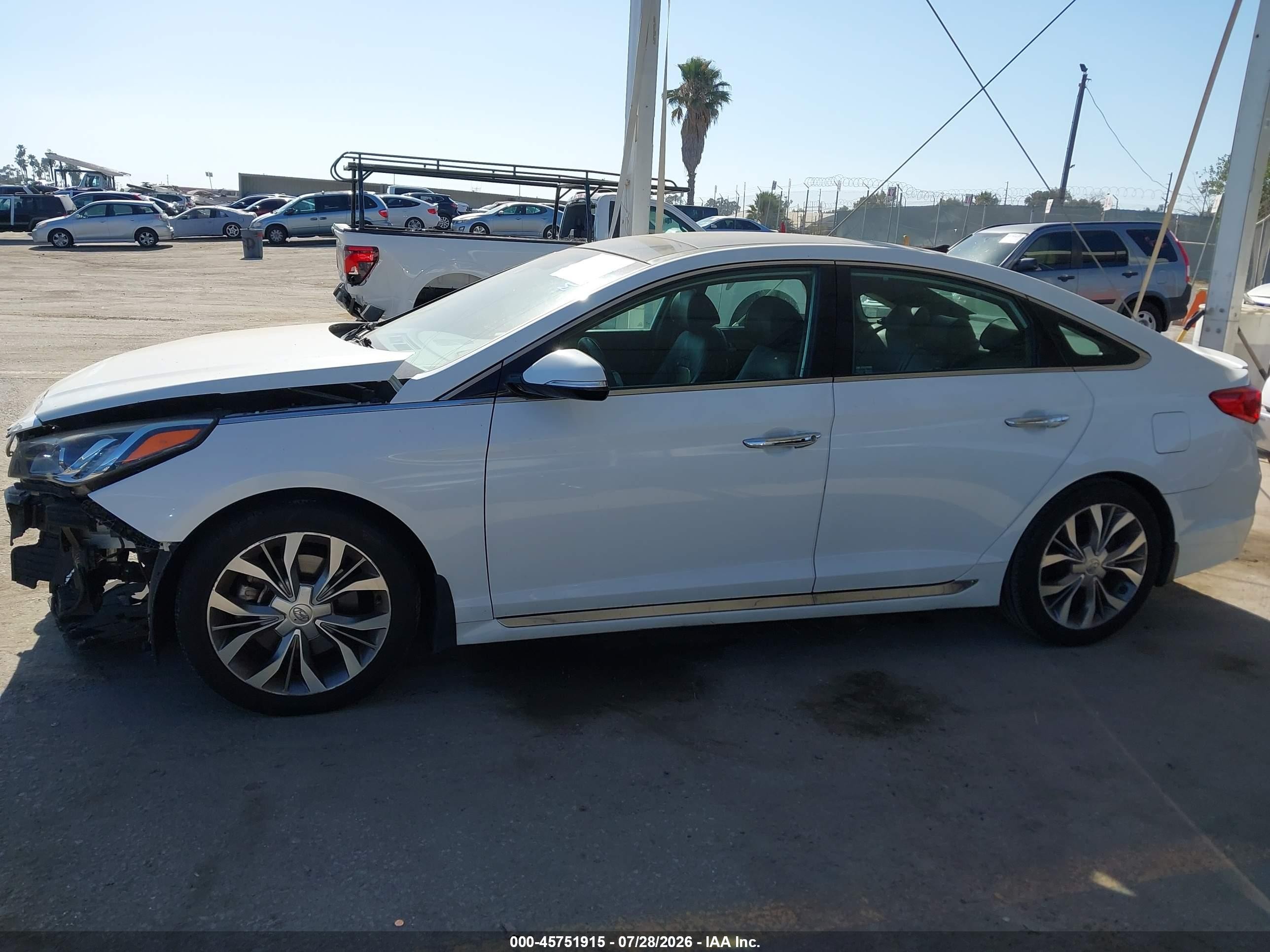 2015 Hyundai Sonata Limited 2.0t White vin: 5NPE34AB6FH175577