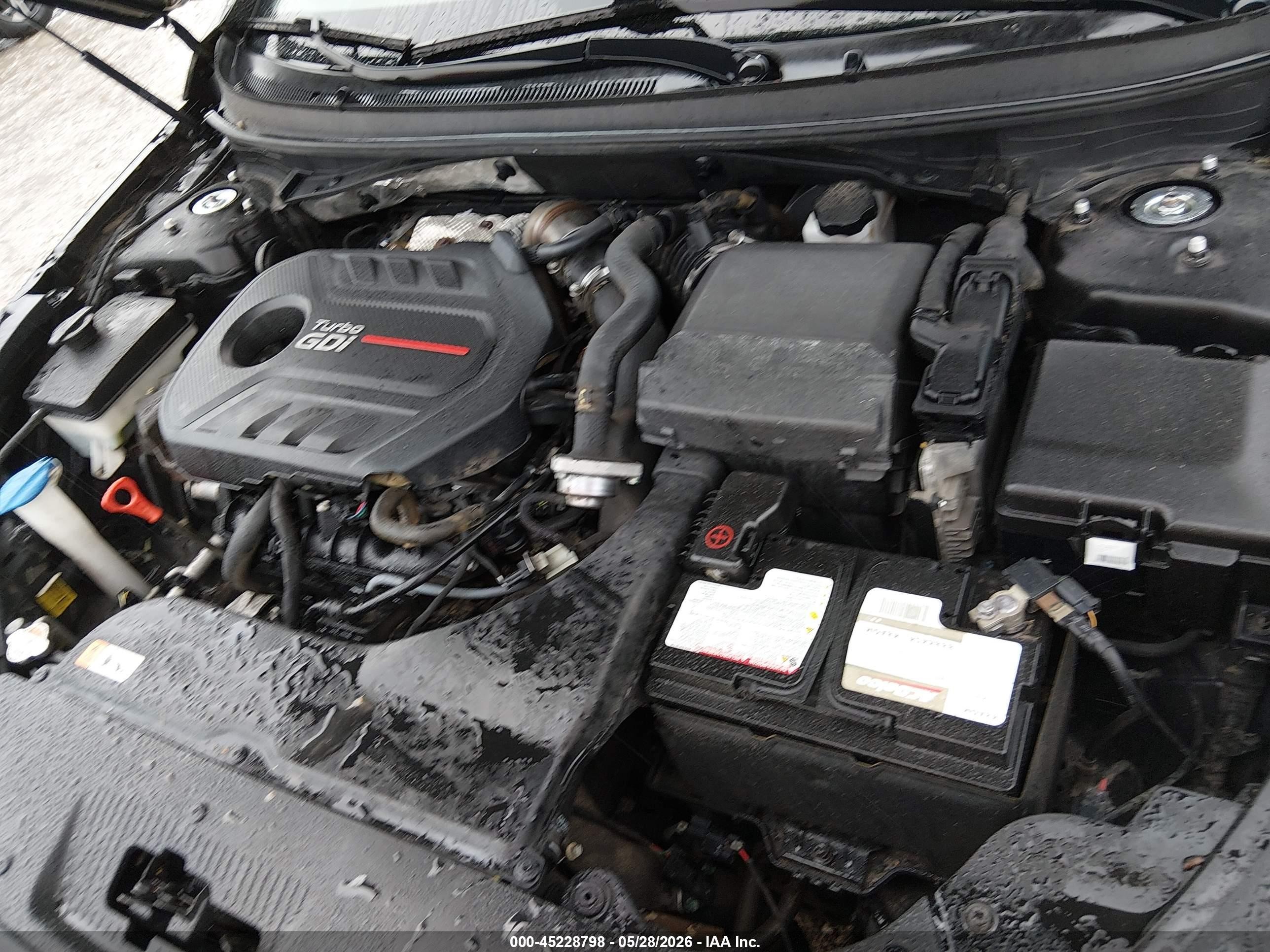 2015 Hyundai Sonata Sport 2.0t Черный vin: 5NPE34AB7FH040608