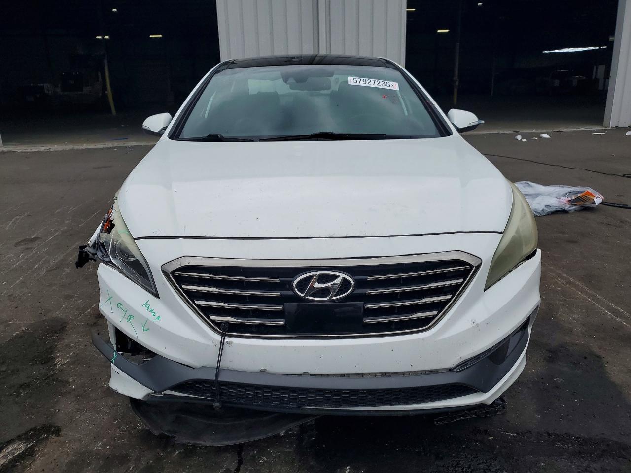 2015 Hyundai Sonata Limited 2.0t White vin: 5NPE34AB7FH125173