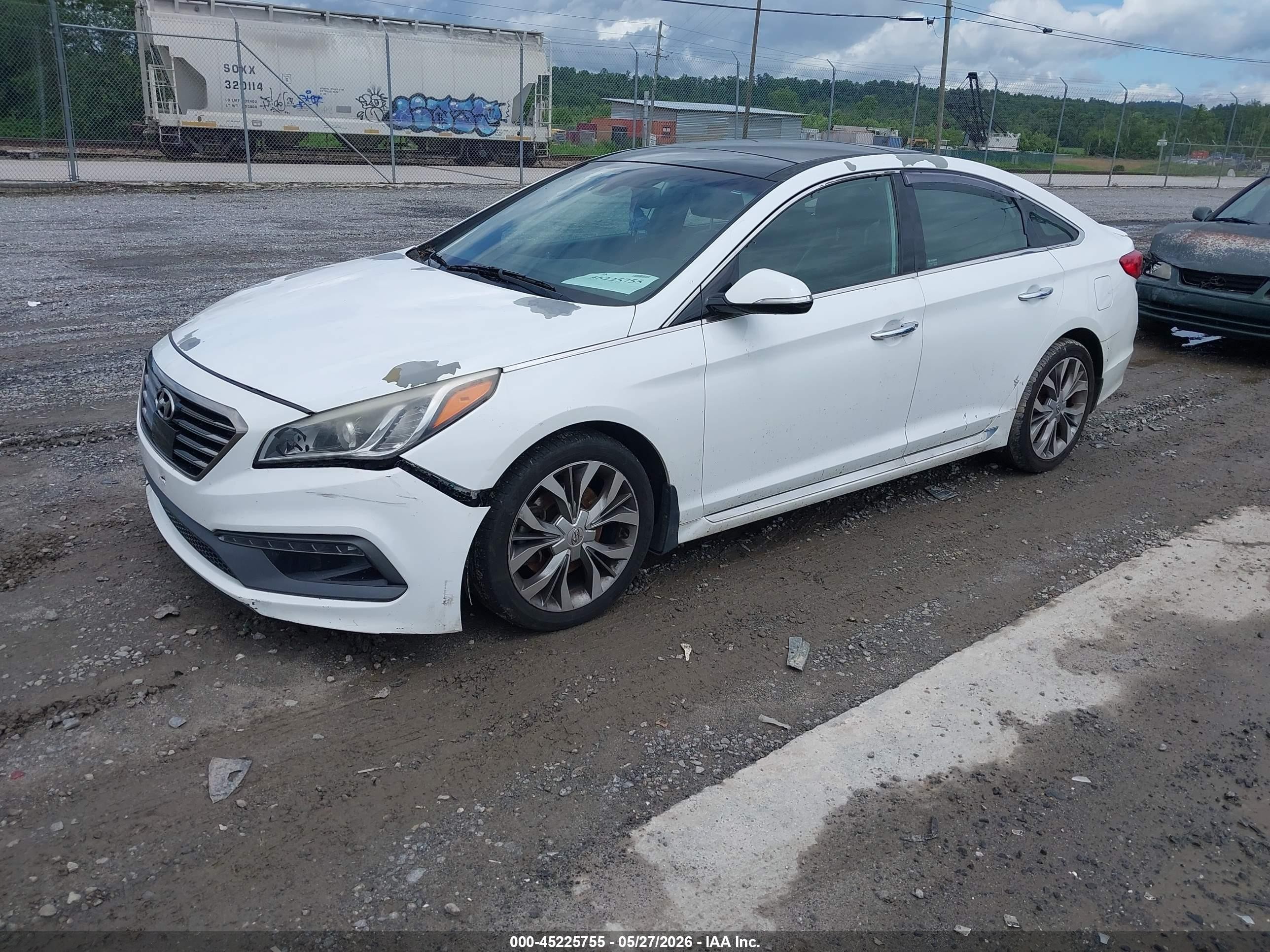 2015 Hyundai Sonata Limited 2.0t White vin: 5NPE34AB7FH240288