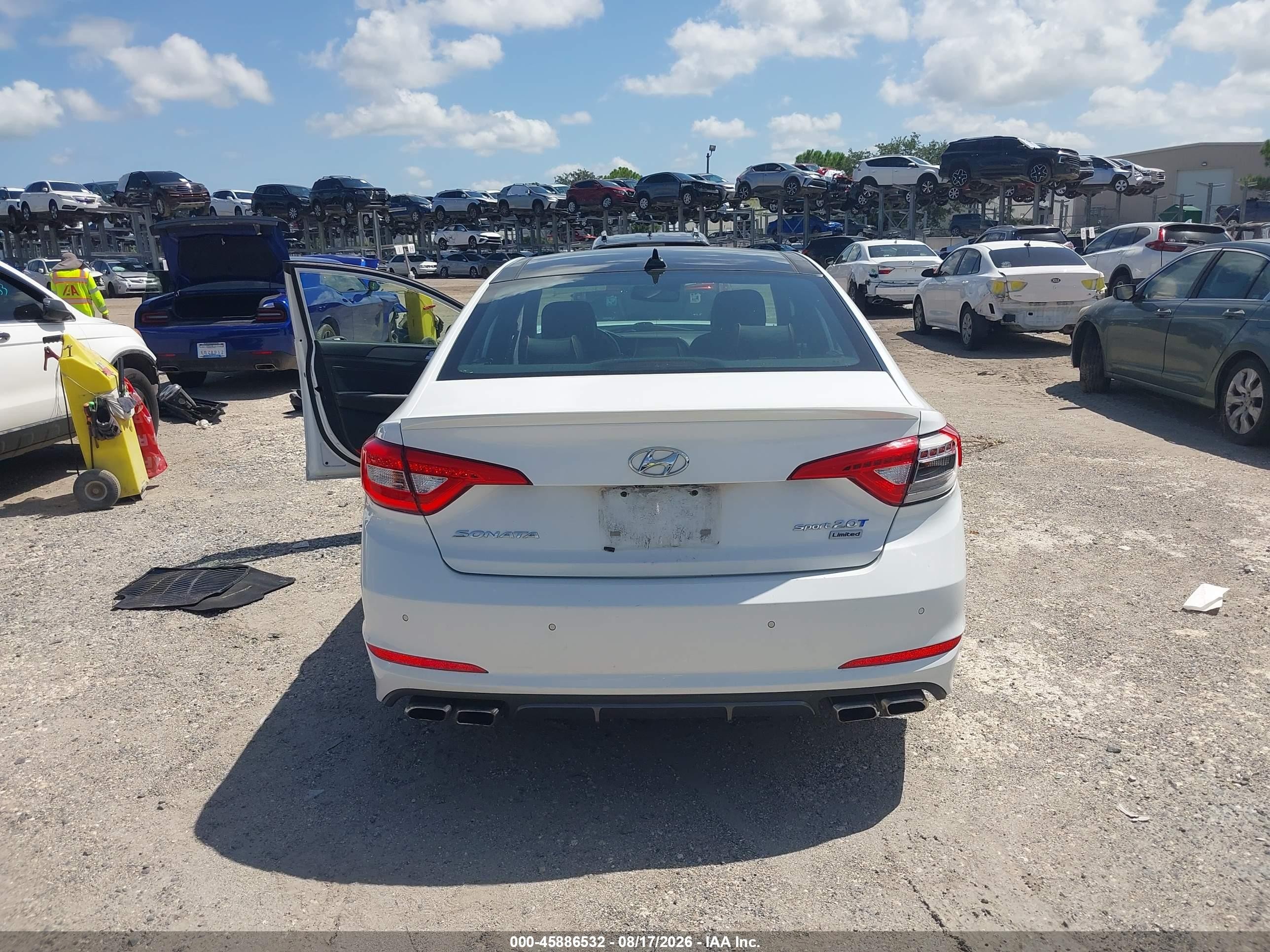2015 Hyundai Sonata Limited 2.0t White vin: 5NPE34AB8FH134884