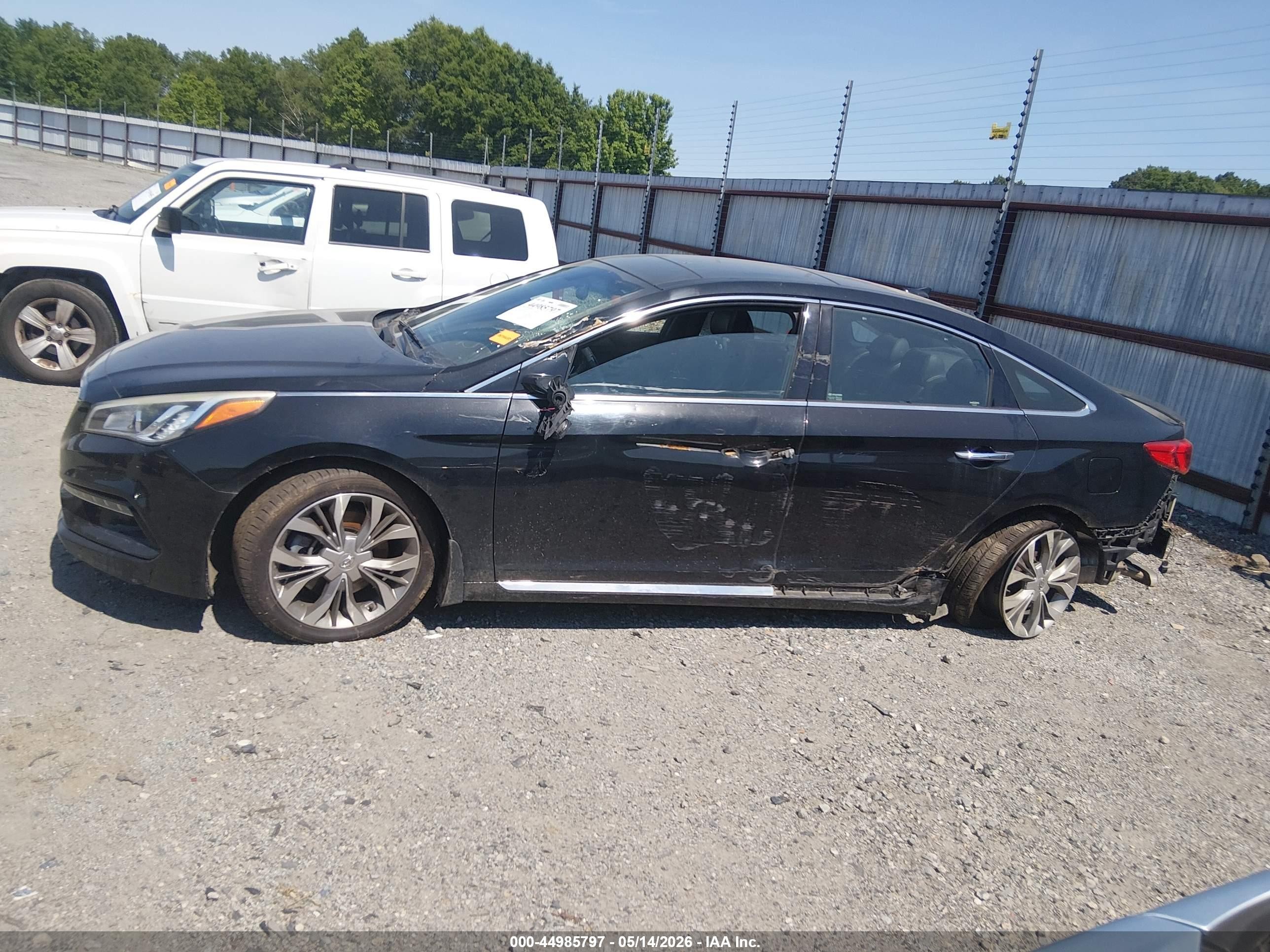 2015 Hyundai Sonata Limited 2.0t Black vin: 5NPE34AB8FH143570