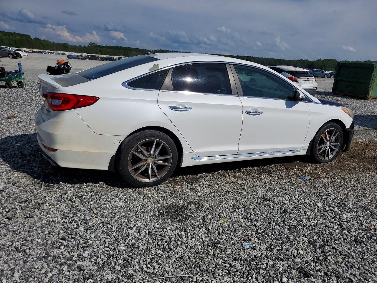 2015 Hyundai Sonata Sport 2.0t Белый vin: 5NPE34AB8FH196334