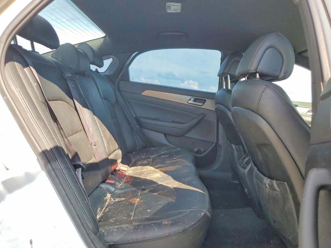 2015 Hyundai Sonata Sport 2.0t Белый vin: 5NPE34AB8FH196334