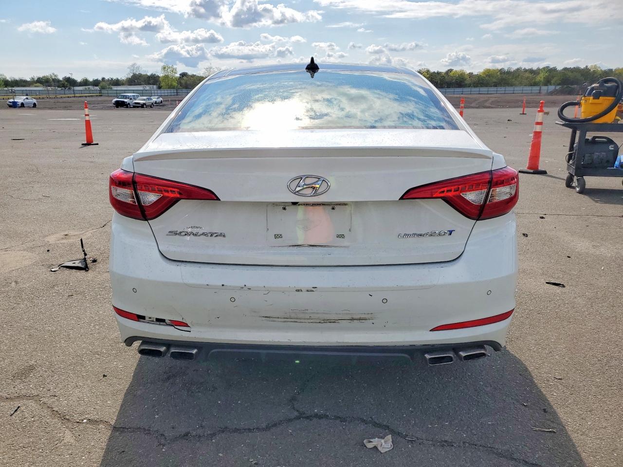2017 Hyundai Sonata Limited 2.0t Белый vin: 5NPE34AB8HH467962