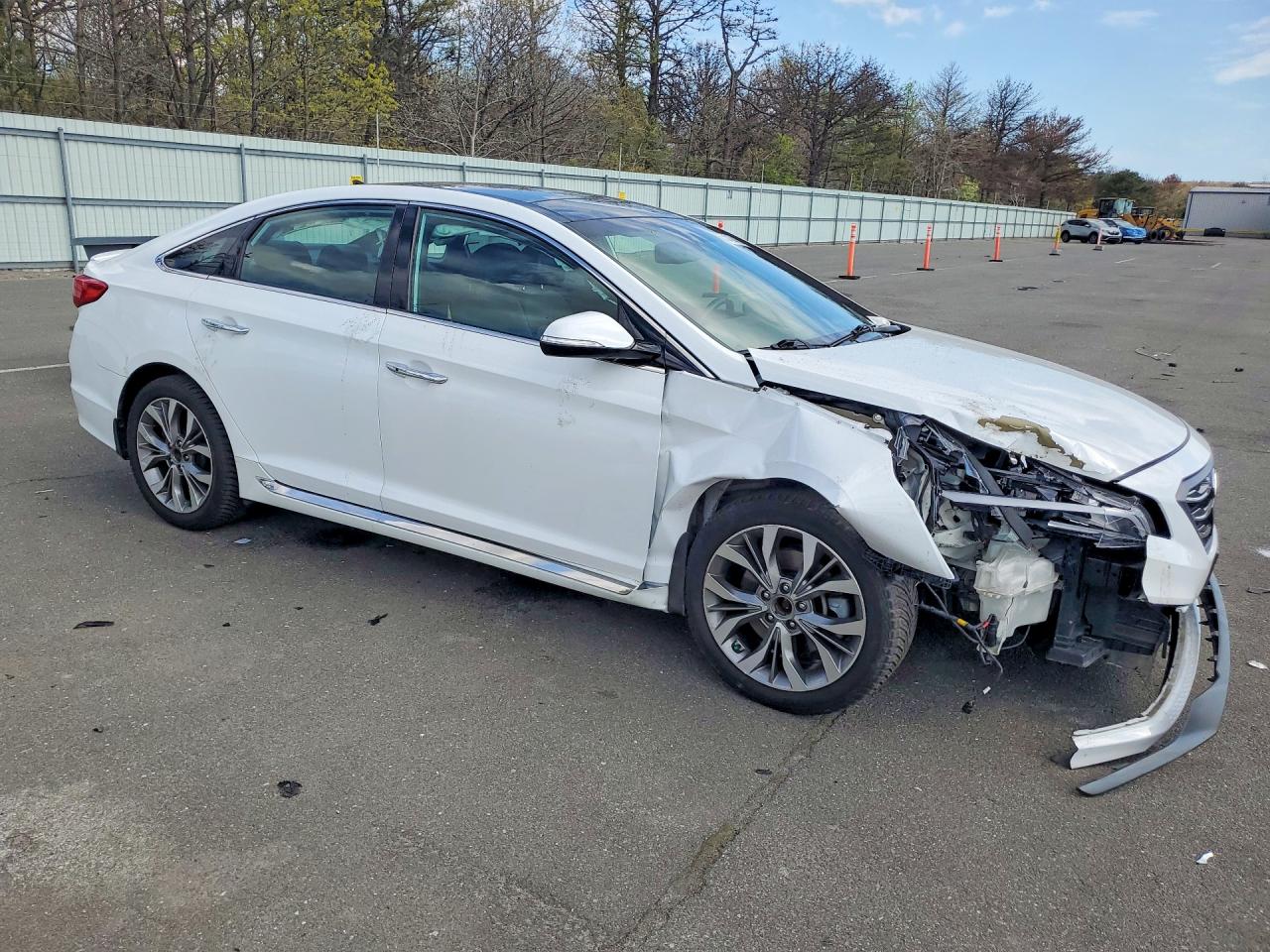 2017 Hyundai Sonata Limited 2.0t Белый vin: 5NPE34AB8HH467962