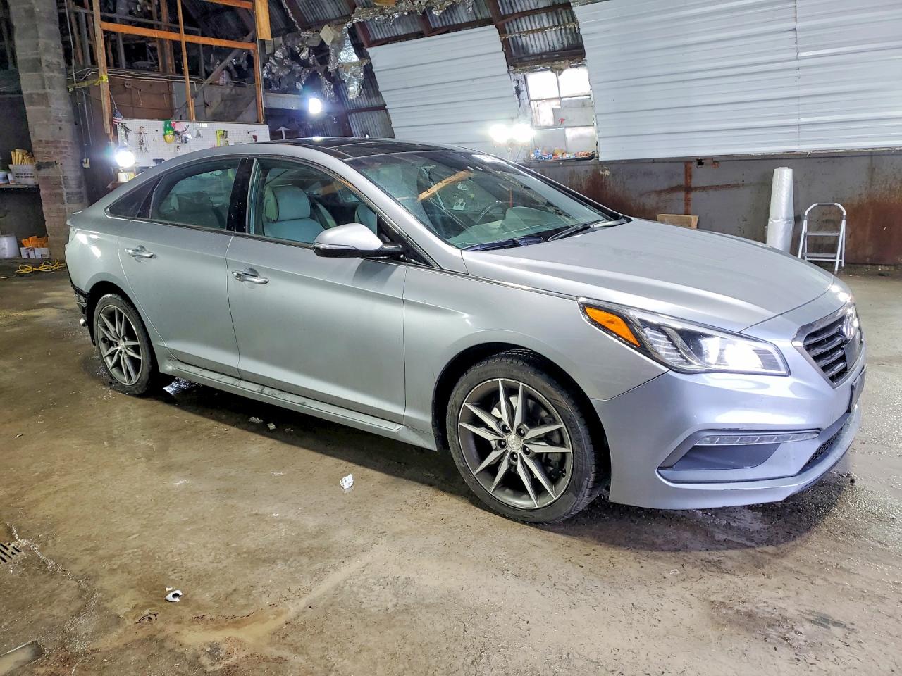 2015 Hyundai Sonata Sport 2.0t Silver vin: 5NPE34AB9FH062724