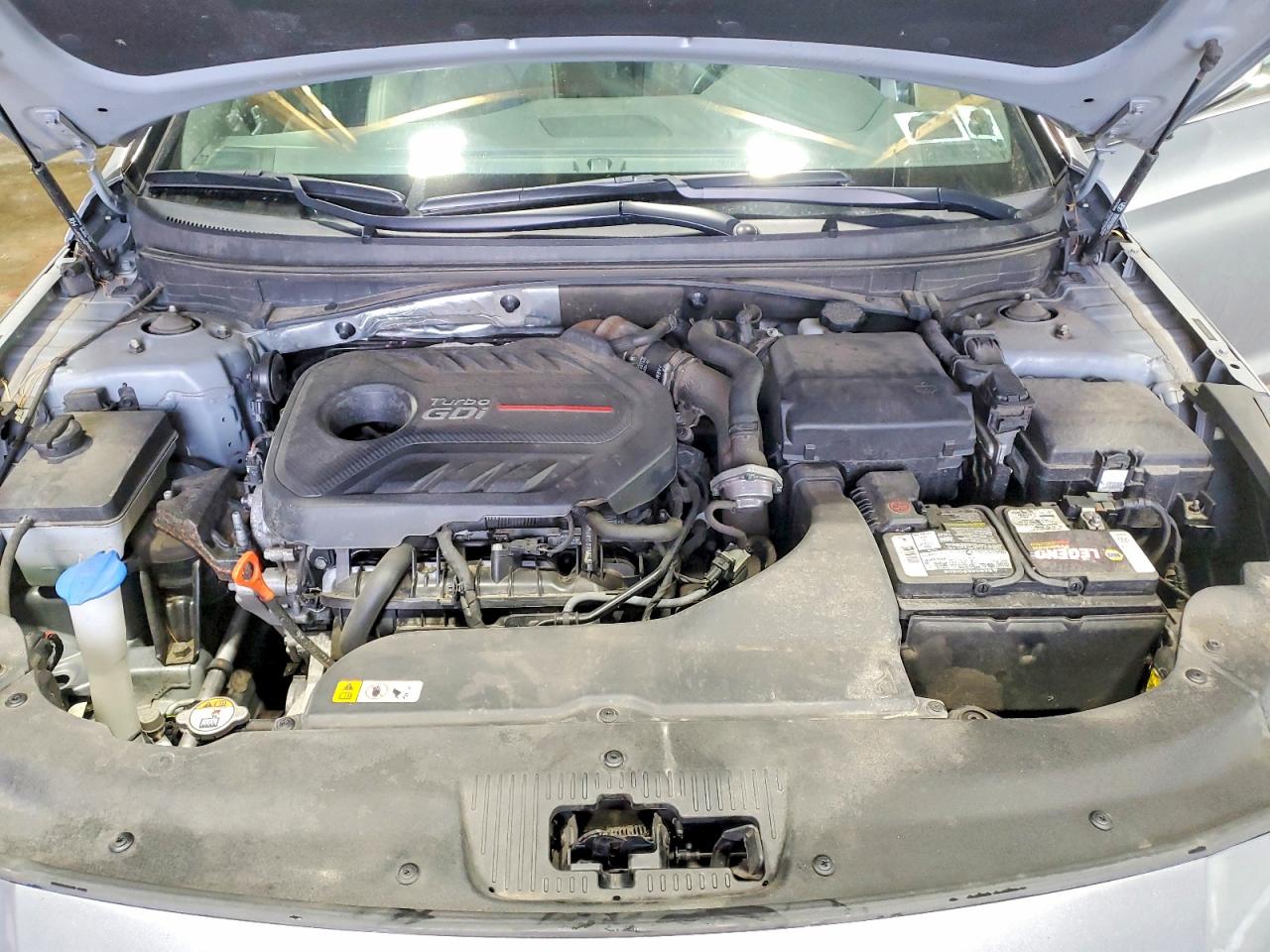 2015 Hyundai Sonata Sport 2.0t Silver vin: 5NPE34AB9FH062724