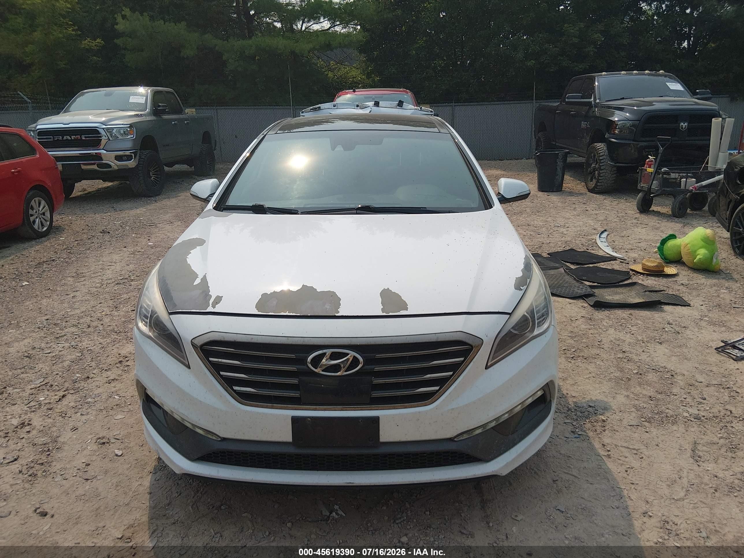 2015 Hyundai Sonata Limited 2.0t White vin: 5NPE34AB9FH251485