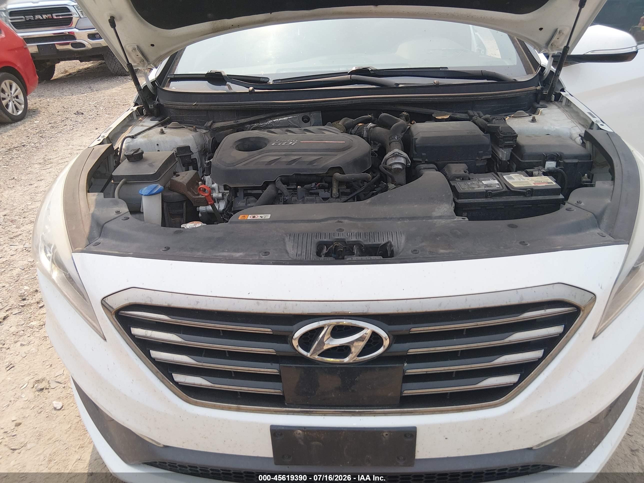 2015 Hyundai Sonata Limited 2.0t White vin: 5NPE34AB9FH251485