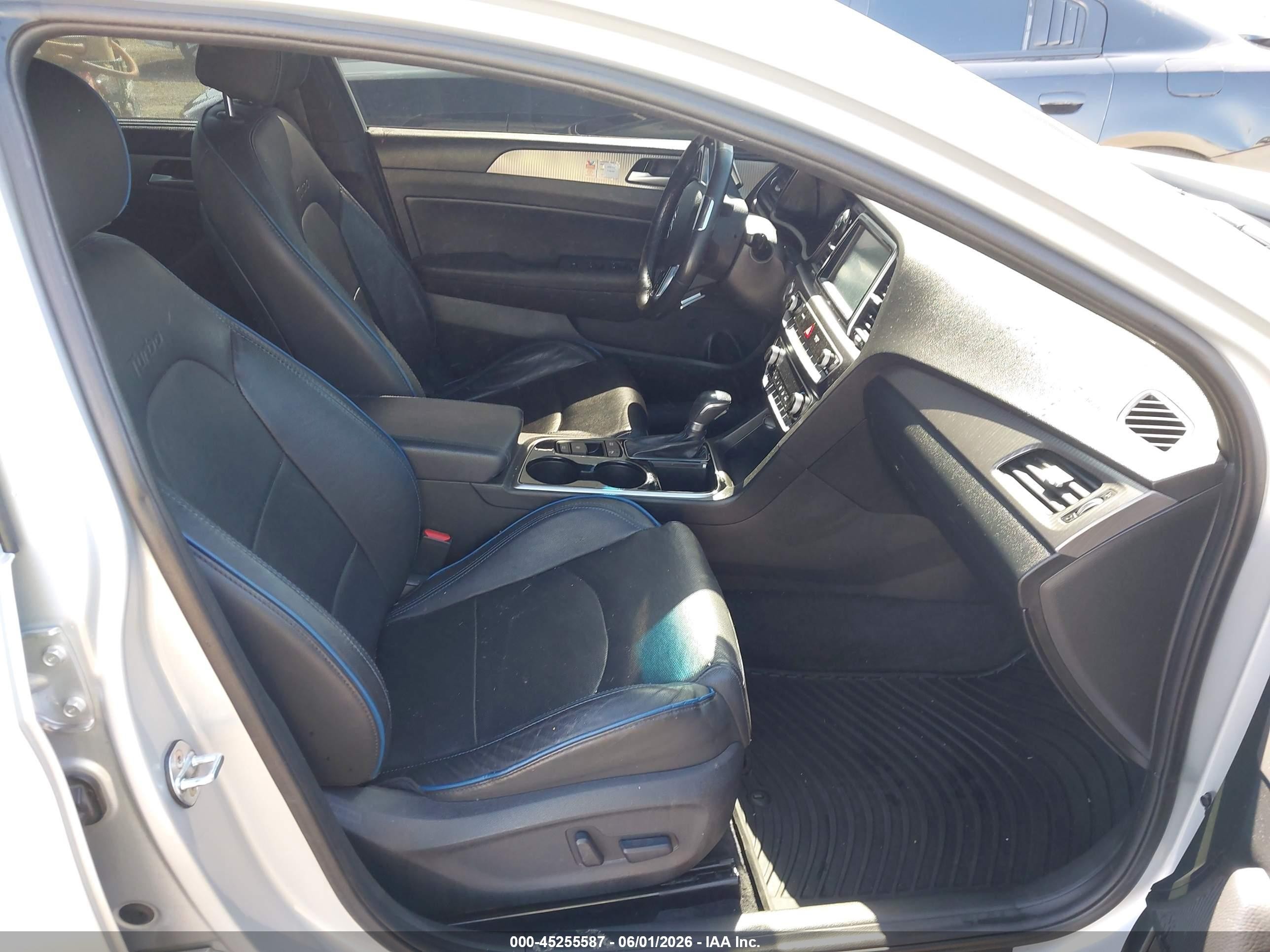 2018 Hyundai Sonata Limited 2.0t Серебряный vin: 5NPE34AB9JH693563
