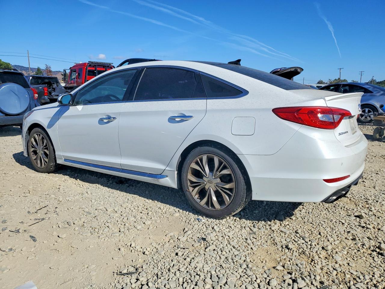2015 Hyundai Sonata Limited 2.0t White vin: 5NPE34ABXFH146986