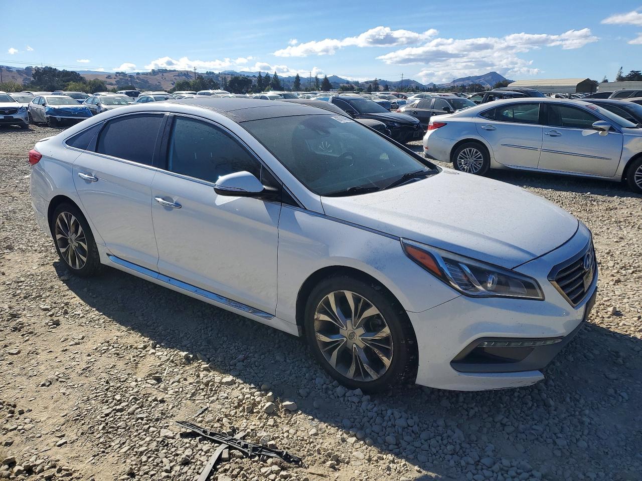2015 Hyundai Sonata Limited 2.0t White vin: 5NPE34ABXFH146986