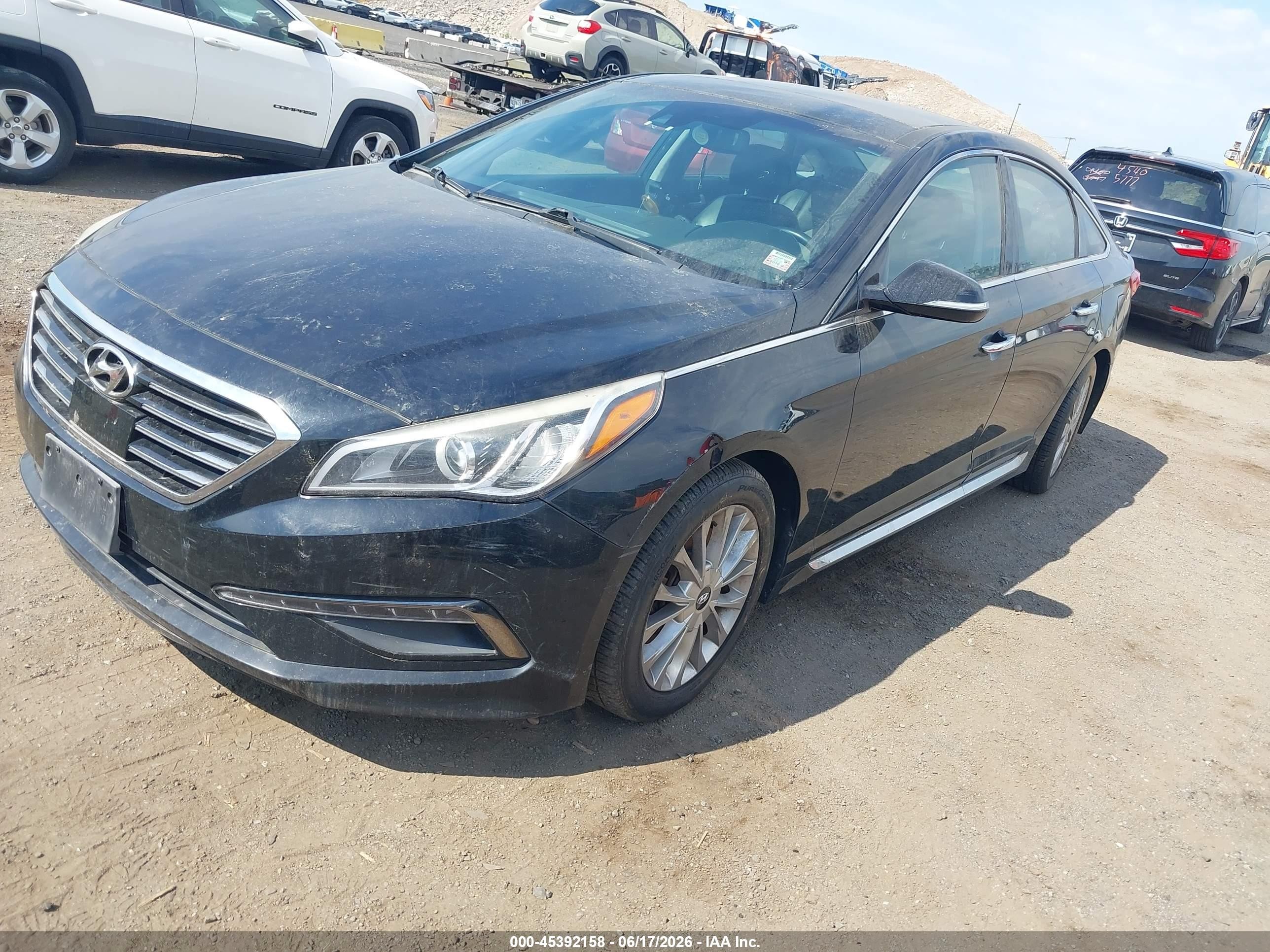 2015 Hyundai Sonata Limited Черный vin: 5NPE34AF0FH026374