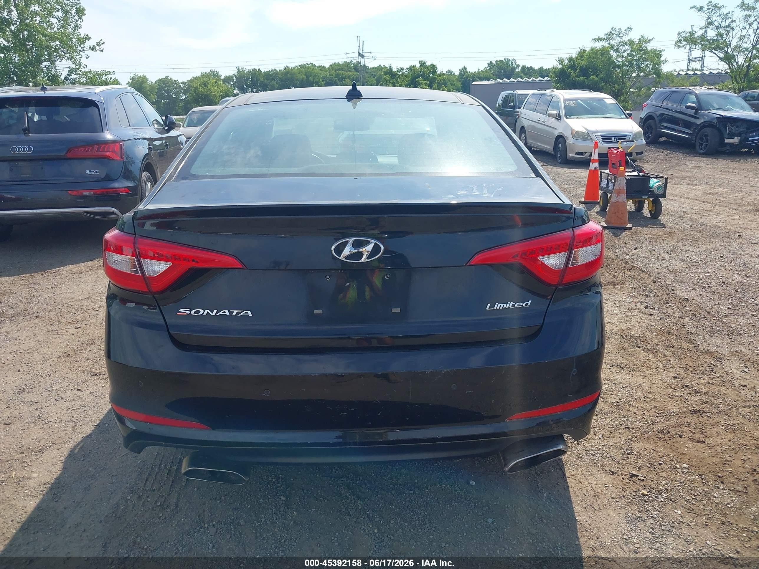 2015 Hyundai Sonata Limited Черный vin: 5NPE34AF0FH026374