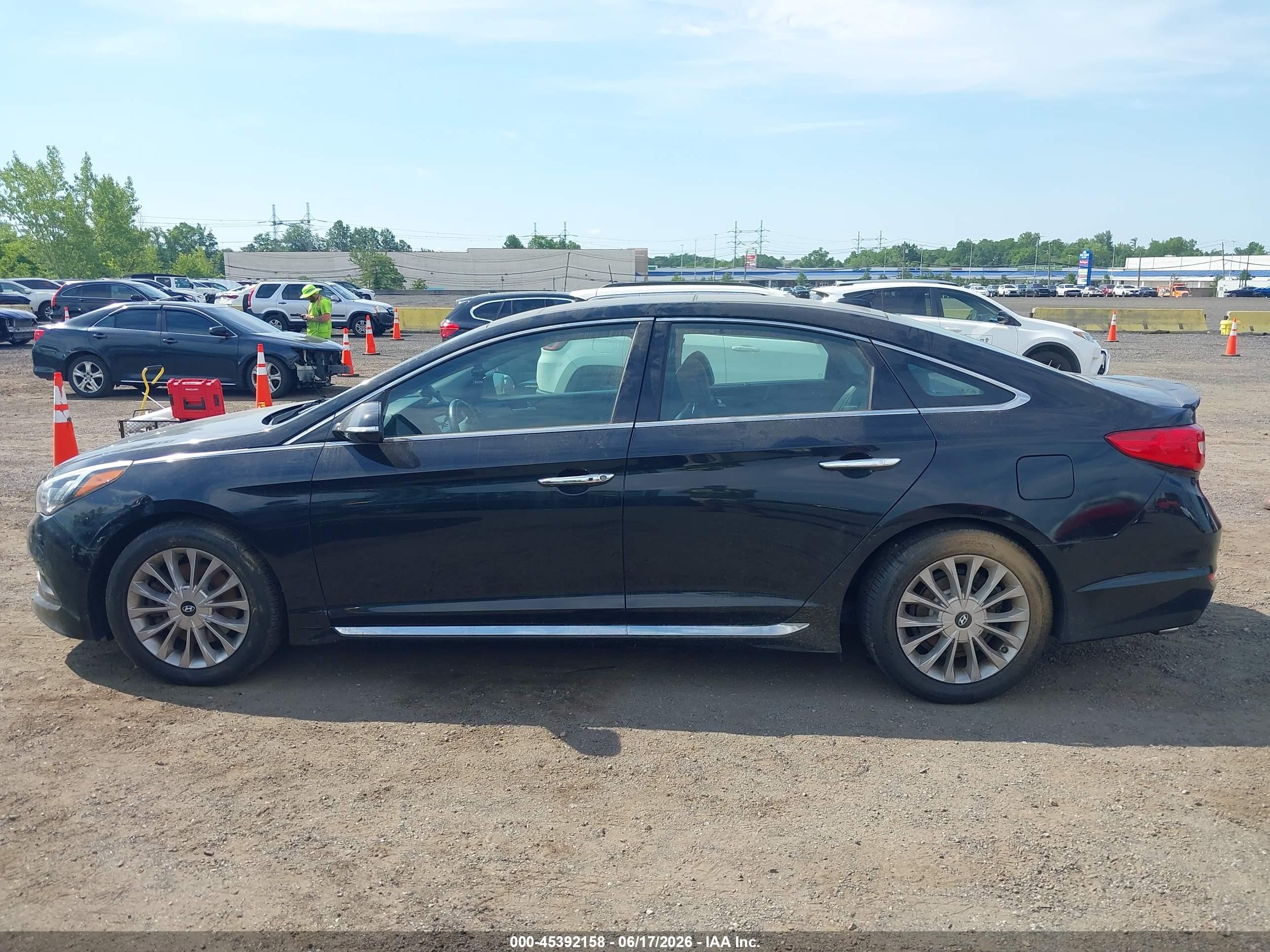 2015 Hyundai Sonata Limited Черный vin: 5NPE34AF0FH026374