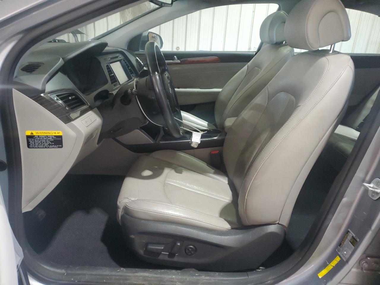 2015 Hyundai Sonata Limited Серебряный vin: 5NPE34AF0FH033826