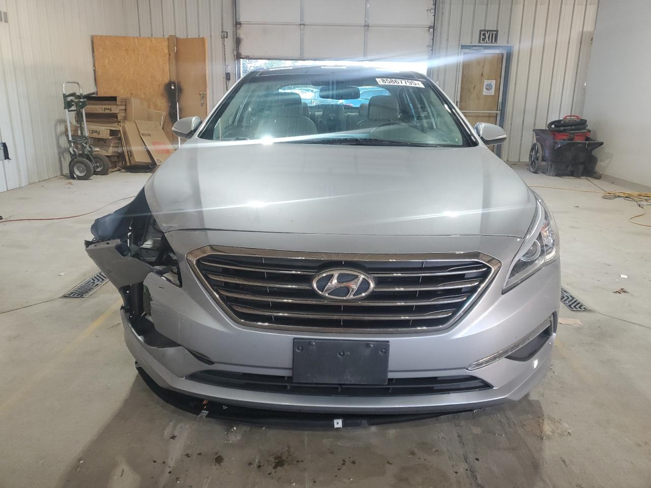 2015 Hyundai Sonata Limited Серебряный vin: 5NPE34AF0FH033826