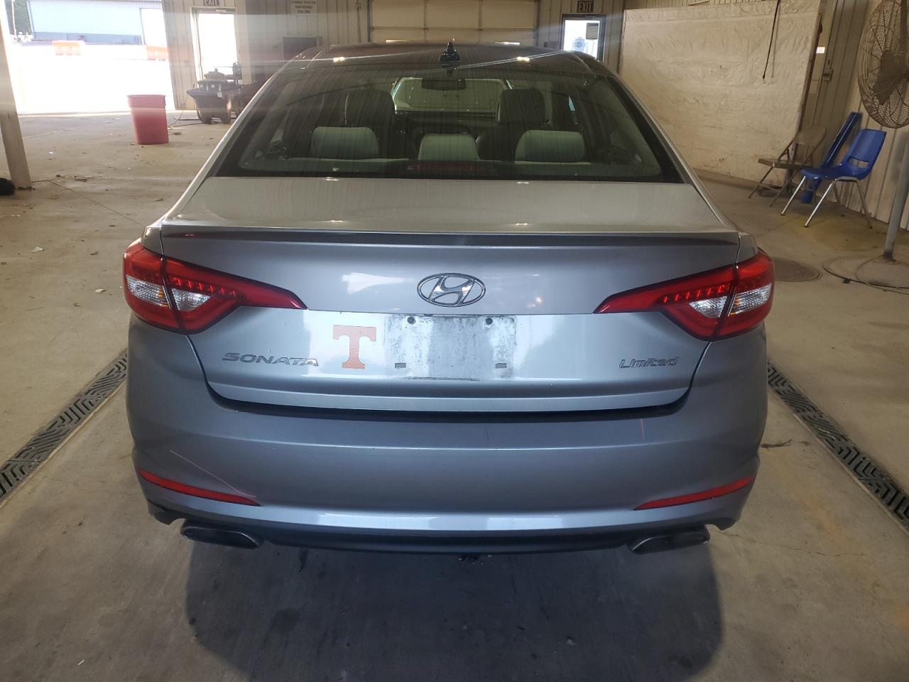 2015 Hyundai Sonata Limited Серебряный vin: 5NPE34AF0FH033826