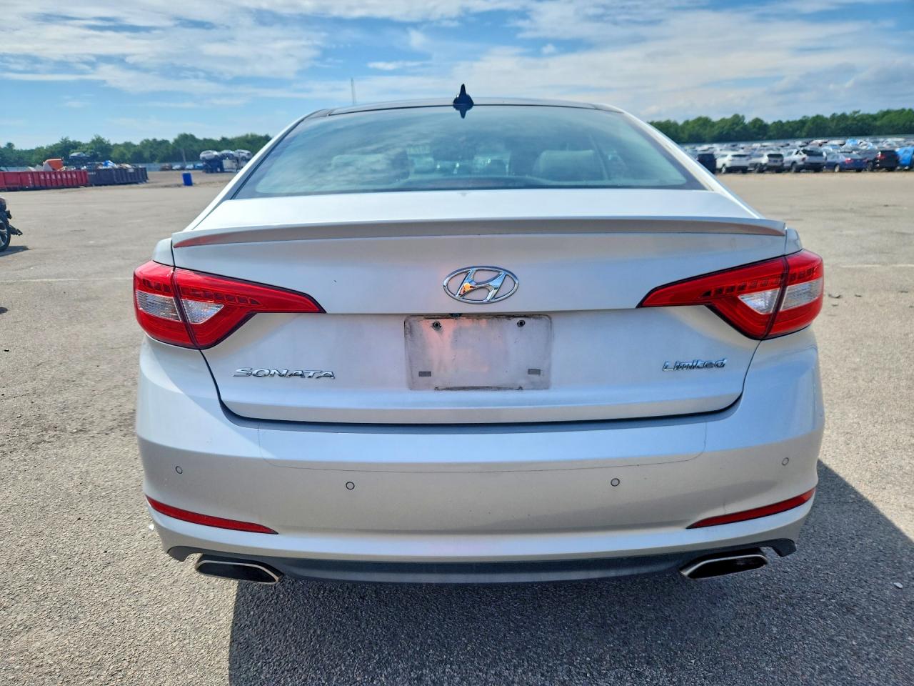 2015 Hyundai Sonata Limited Серебряный vin: 5NPE34AF0FH035799