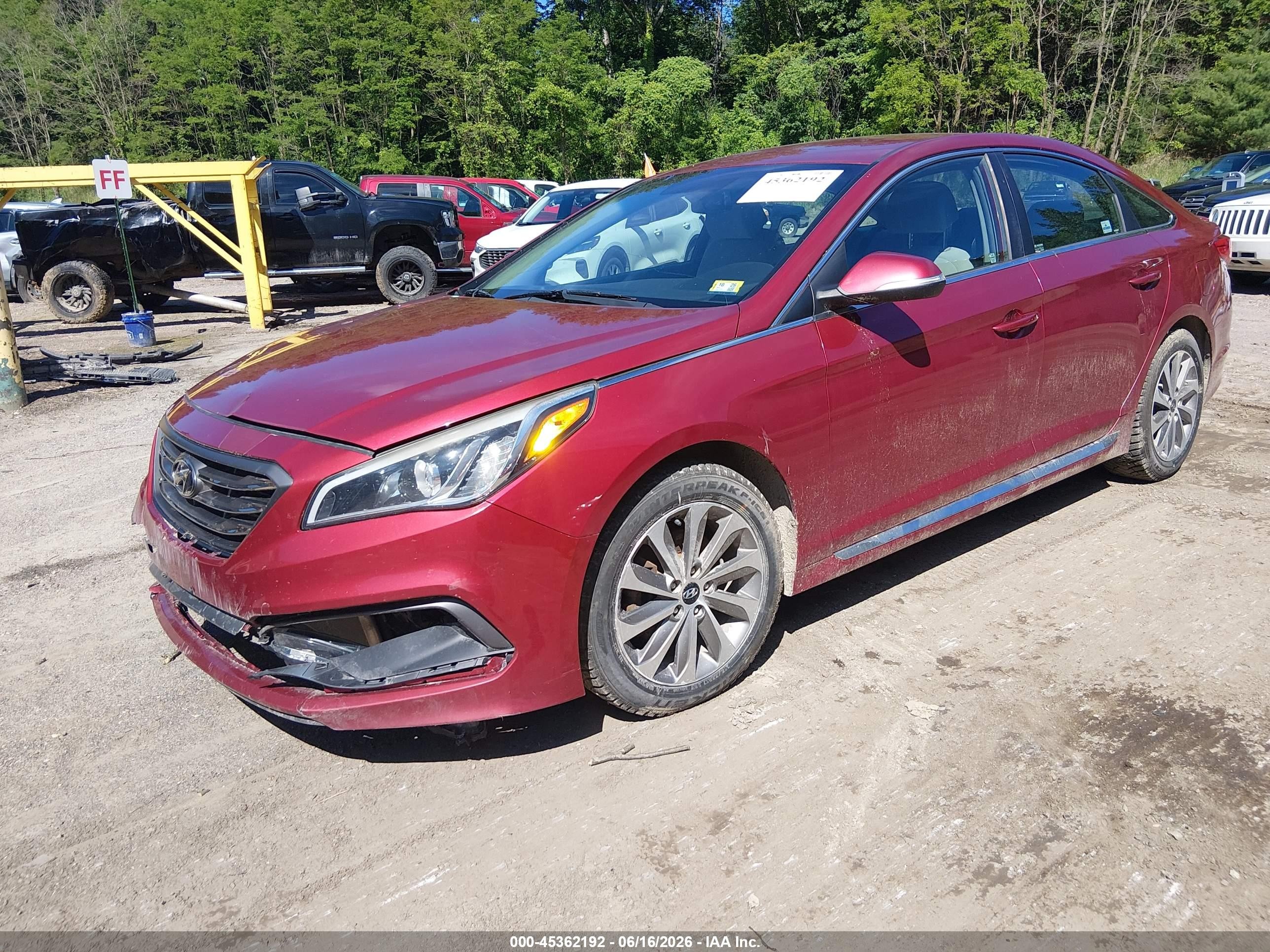 2015 Hyundai Sonata Sport Maroon vin: 5NPE34AF0FH068639