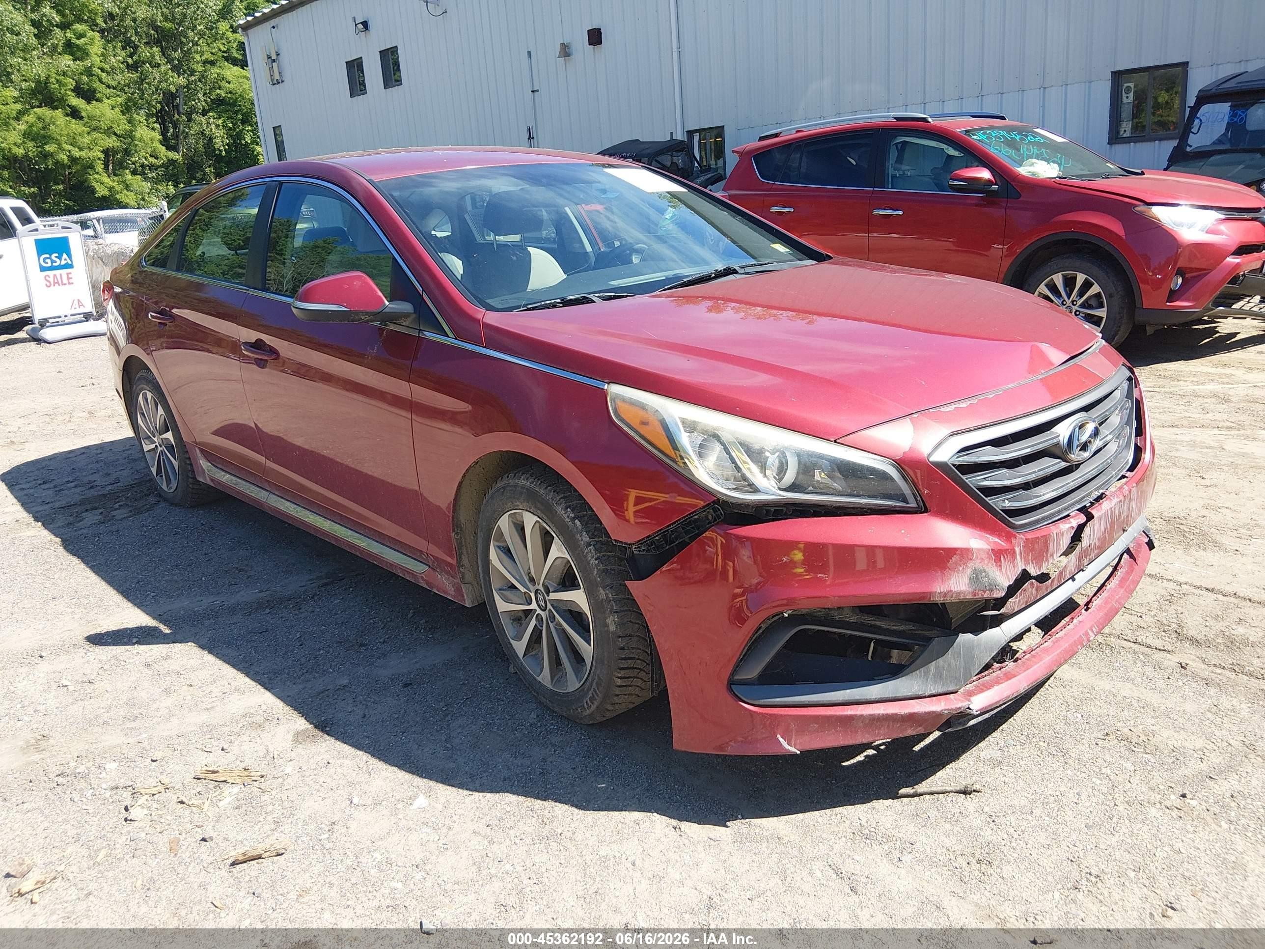2015 Hyundai Sonata Sport Maroon vin: 5NPE34AF0FH068639
