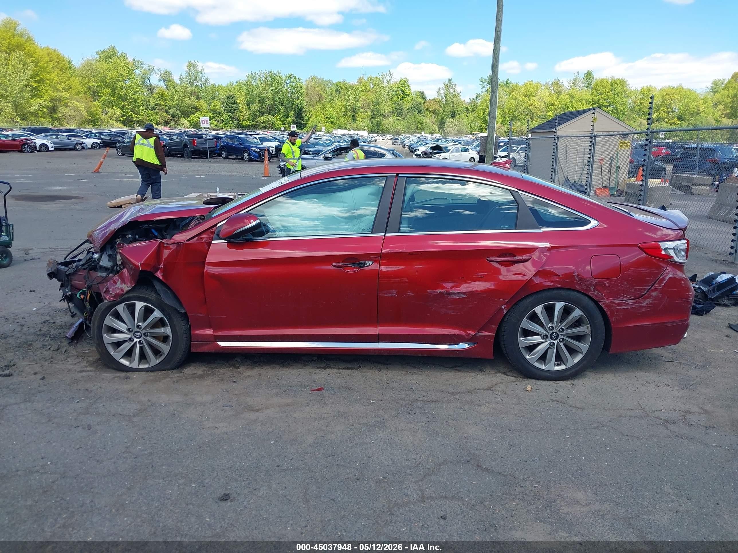 2015 Hyundai Sonata Sport Red vin: 5NPE34AF0FH070911
