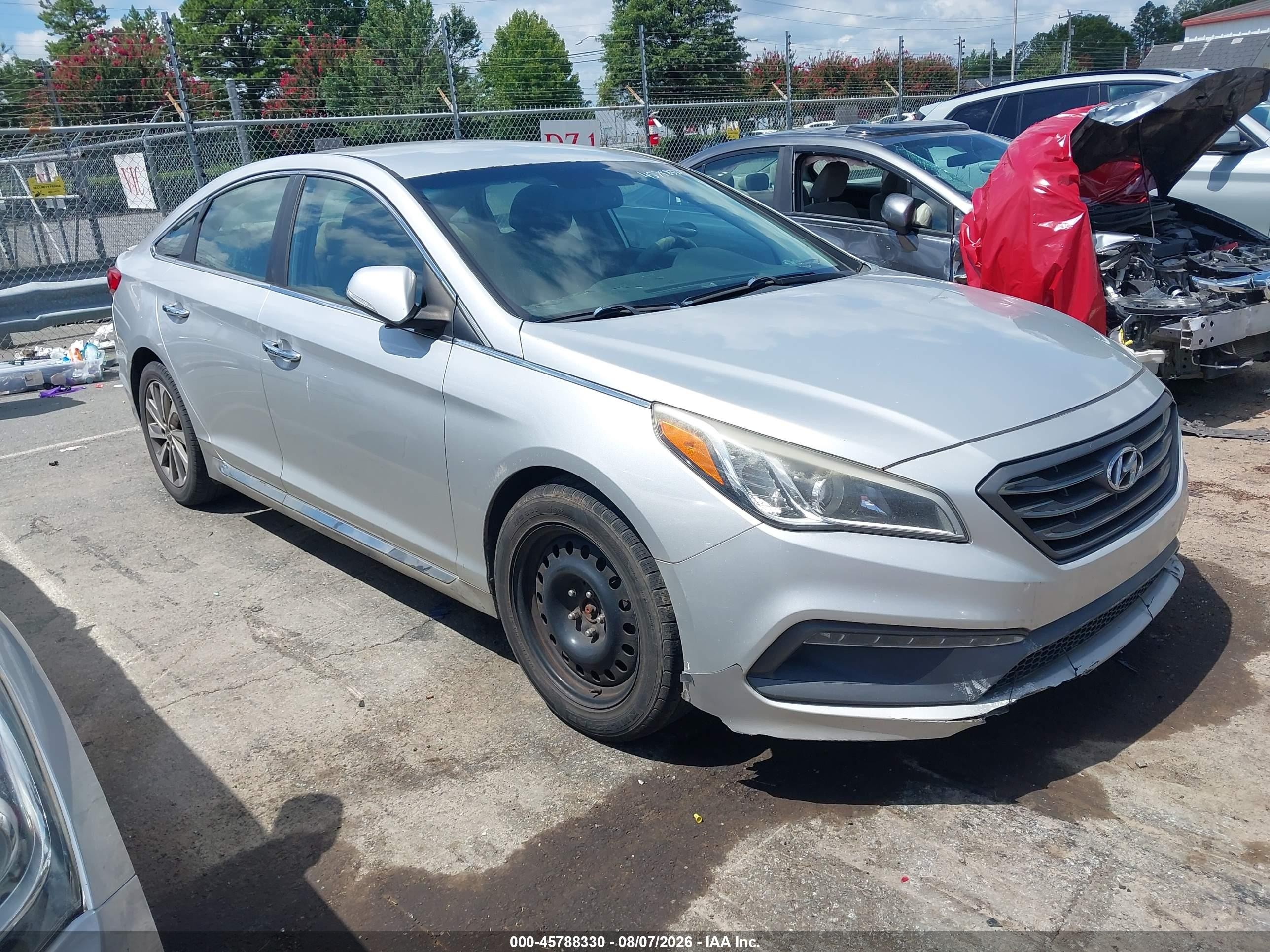 2015 Hyundai Sonata Sport Silver vin: 5NPE34AF0FH077082