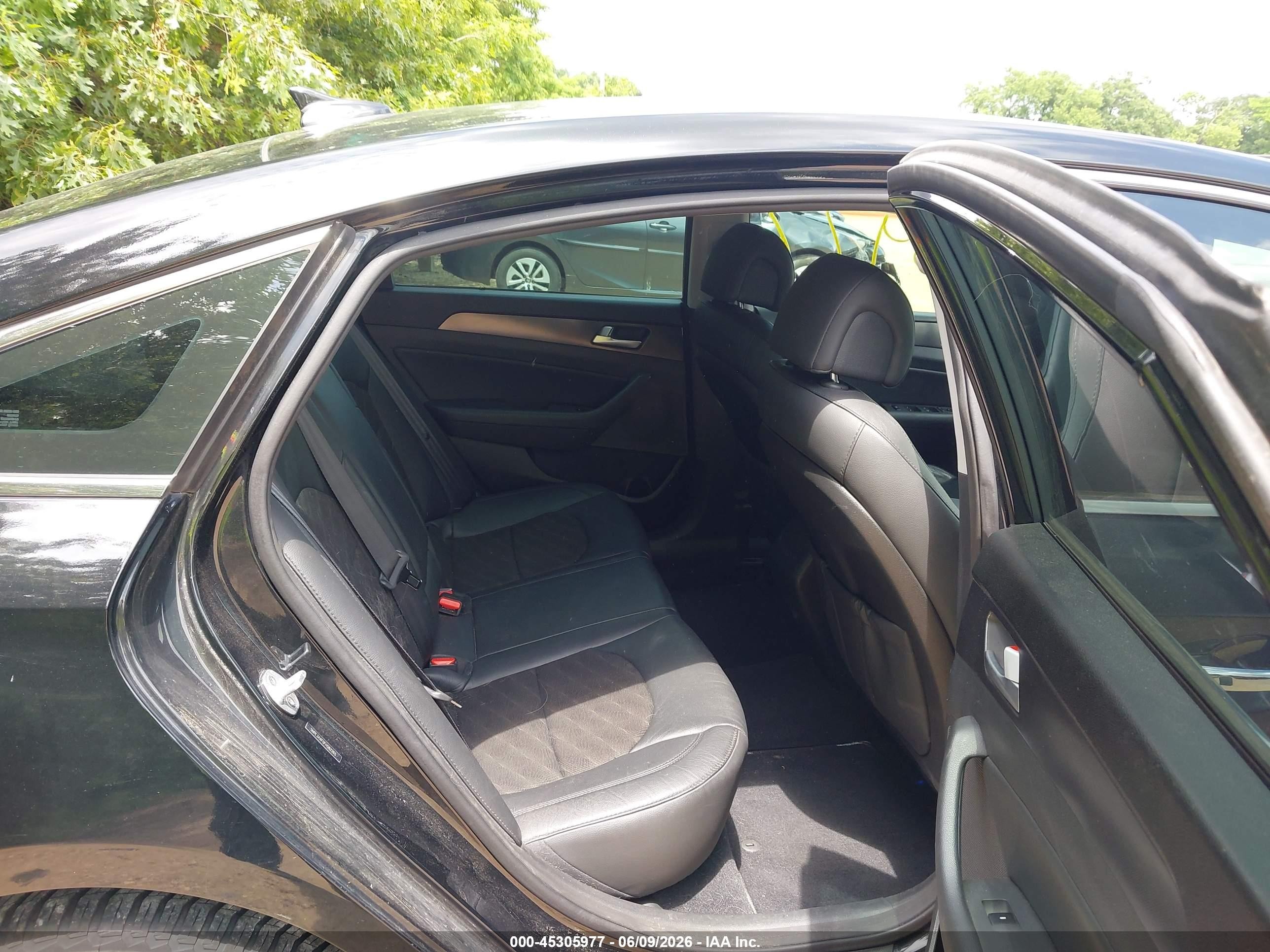 2015 Hyundai Sonata Sport Black vin: 5NPE34AF0FH082265