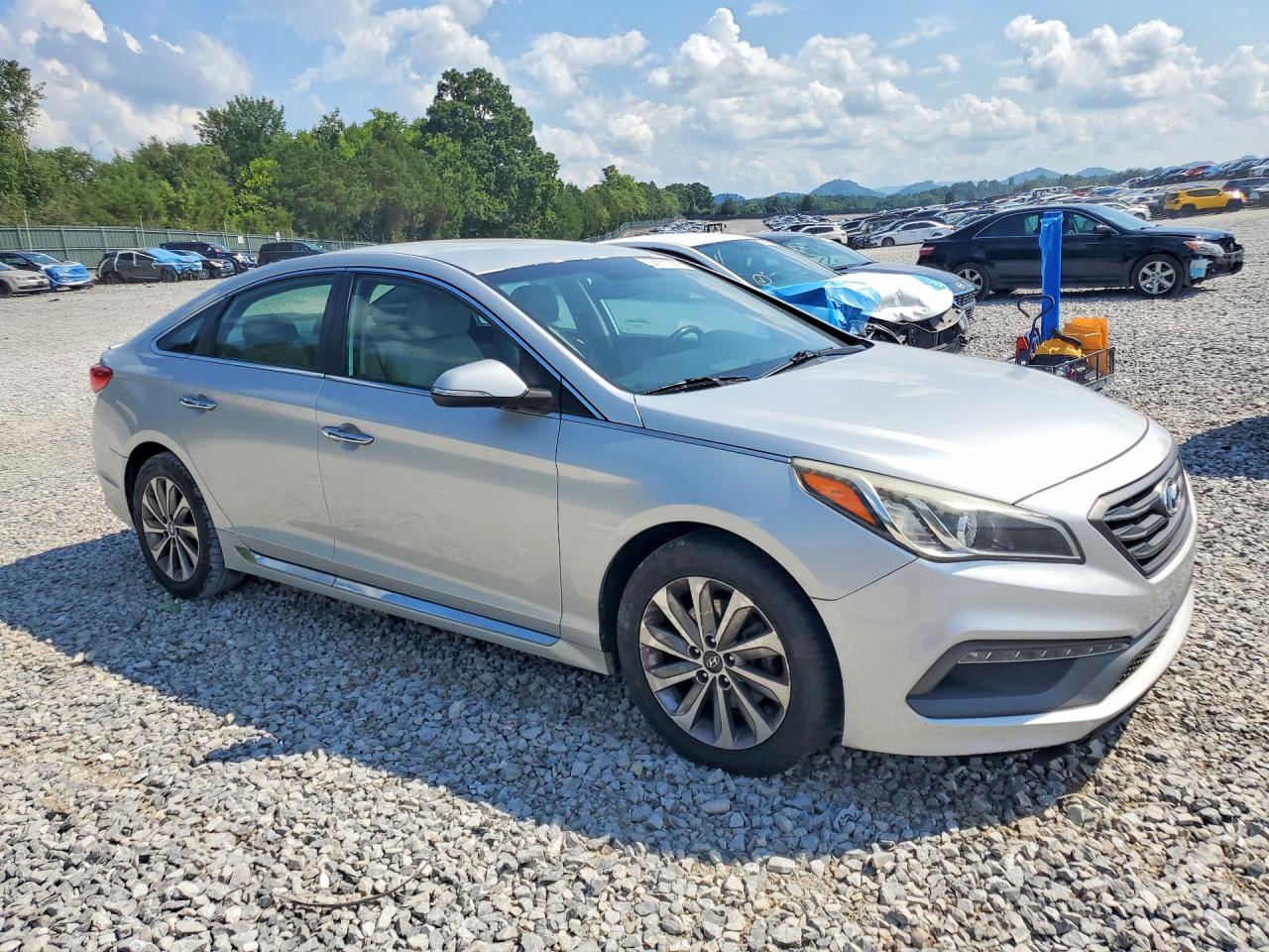 2015 Hyundai Sonata Sport Silver vin: 5NPE34AF0FH089877