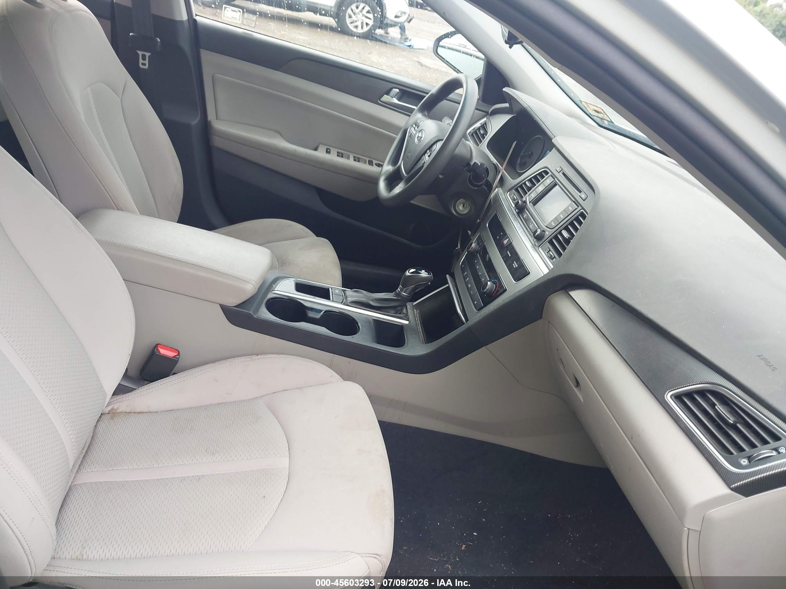2015 Hyundai Sonata Sport Silver vin: 5NPE34AF0FH089880
