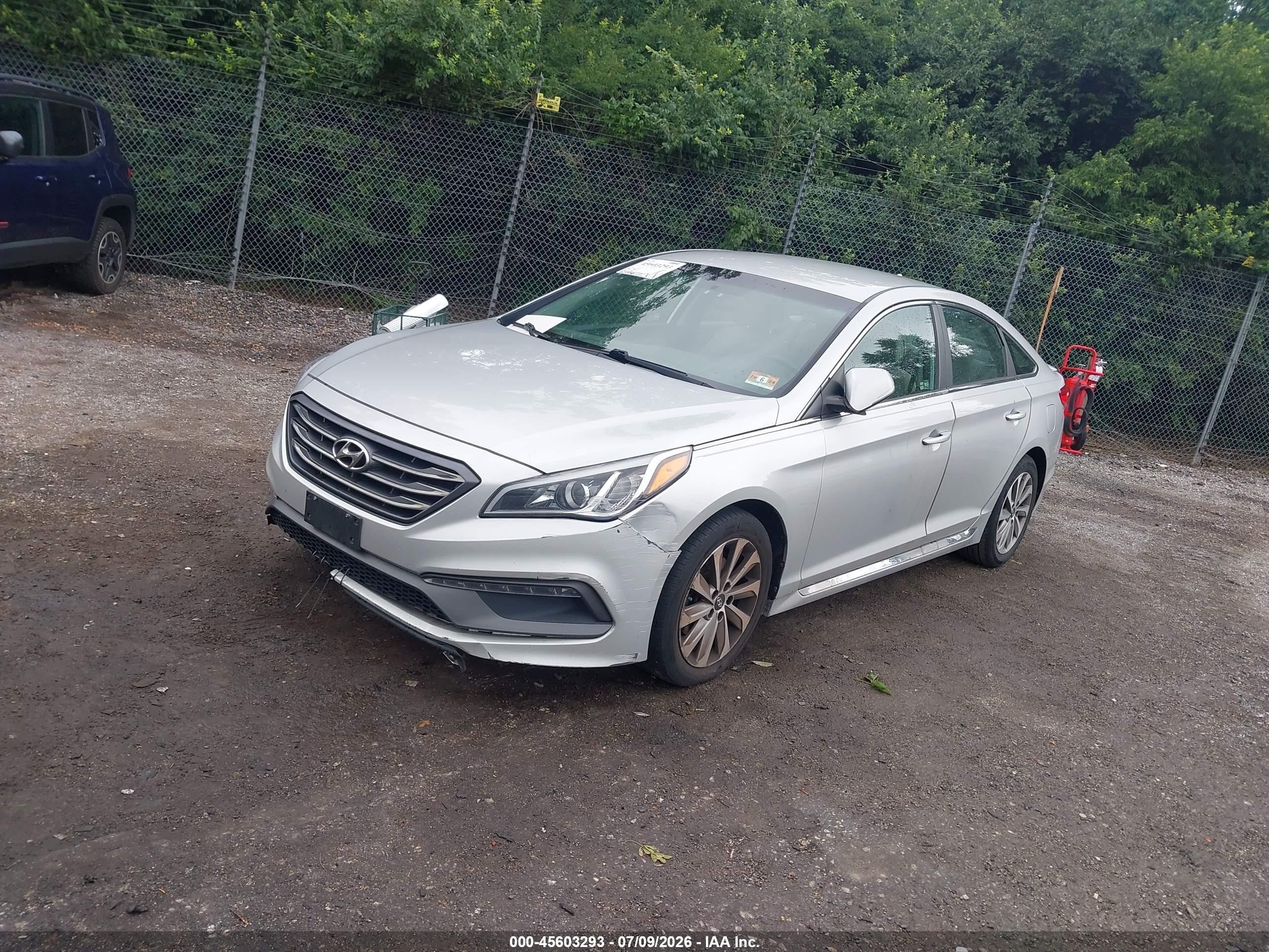 2015 Hyundai Sonata Sport Silver vin: 5NPE34AF0FH089880