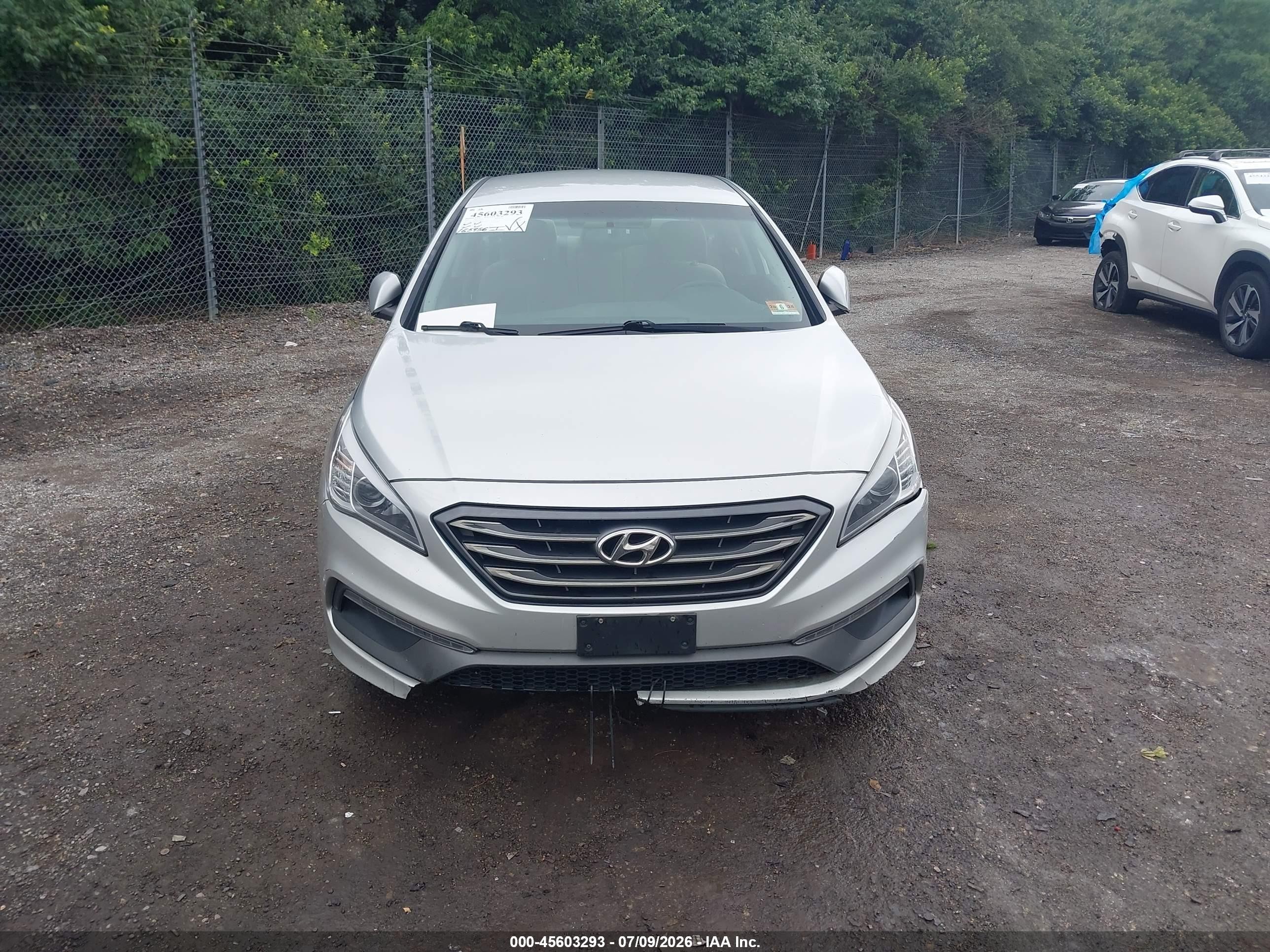 2015 Hyundai Sonata Sport Silver vin: 5NPE34AF0FH089880