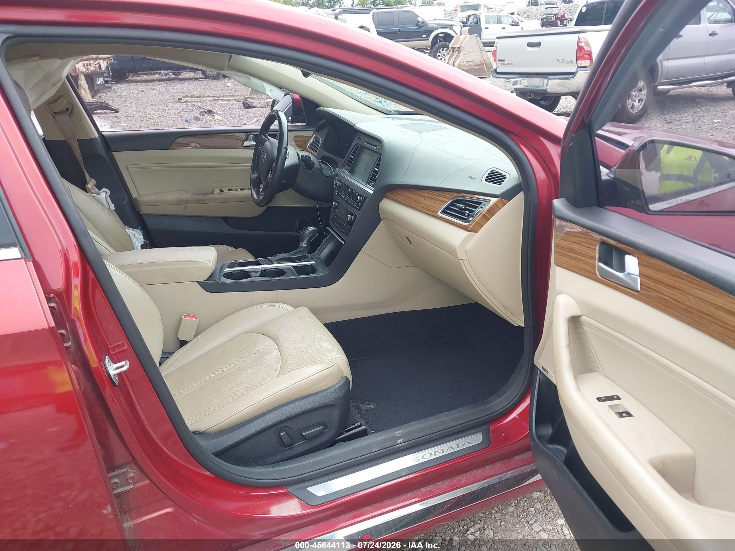 2015 Hyundai Sonata Limited Red vin: 5NPE34AF0FH098093