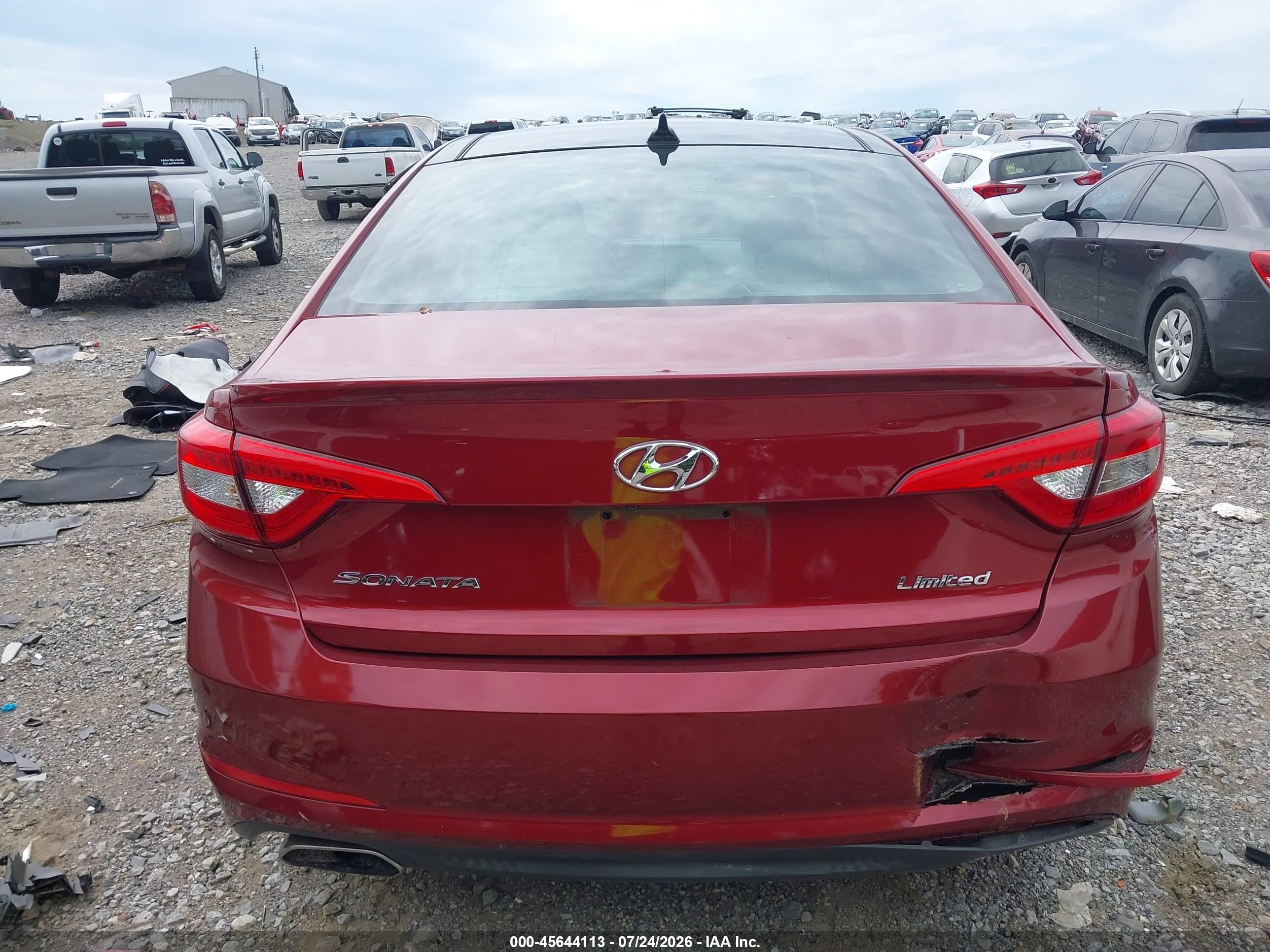 2015 Hyundai Sonata Limited Red vin: 5NPE34AF0FH098093