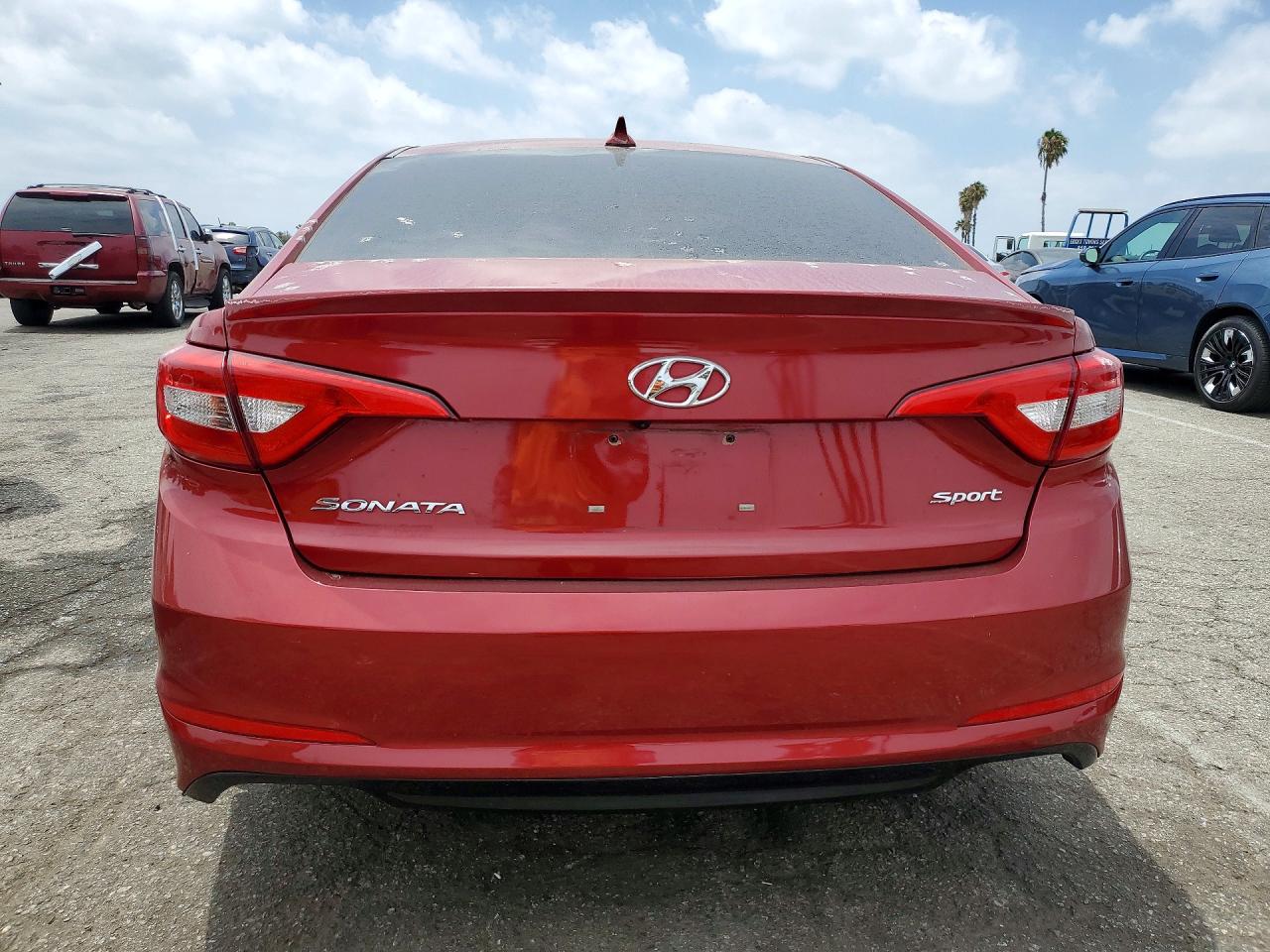 2015 Hyundai Sonata Sport Red vin: 5NPE34AF0FH100070