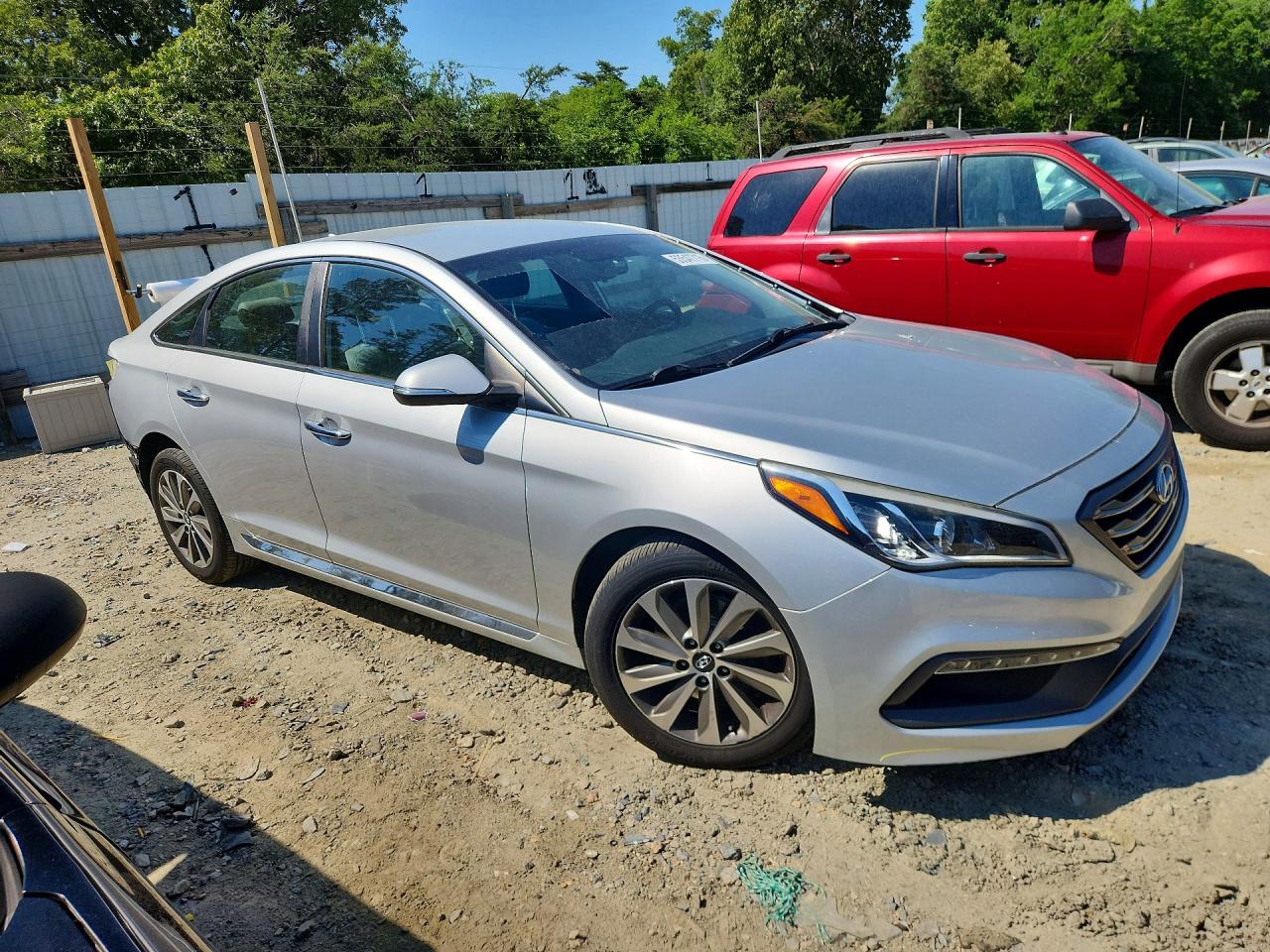 2015 Hyundai Sonata Sport Silver vin: 5NPE34AF0FH111764
