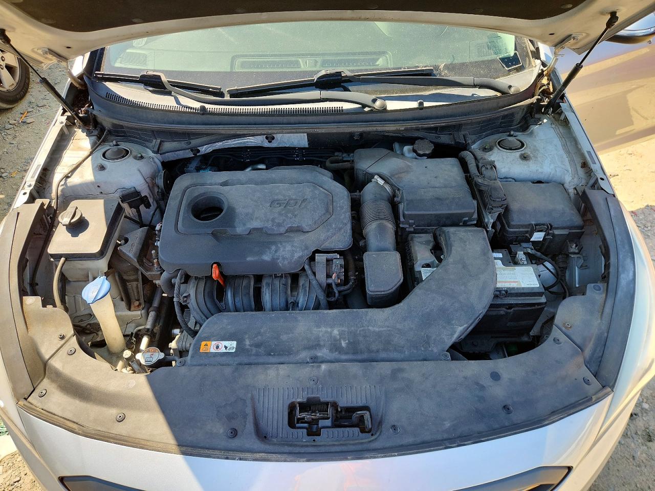 2015 Hyundai Sonata Sport Silver vin: 5NPE34AF0FH111764