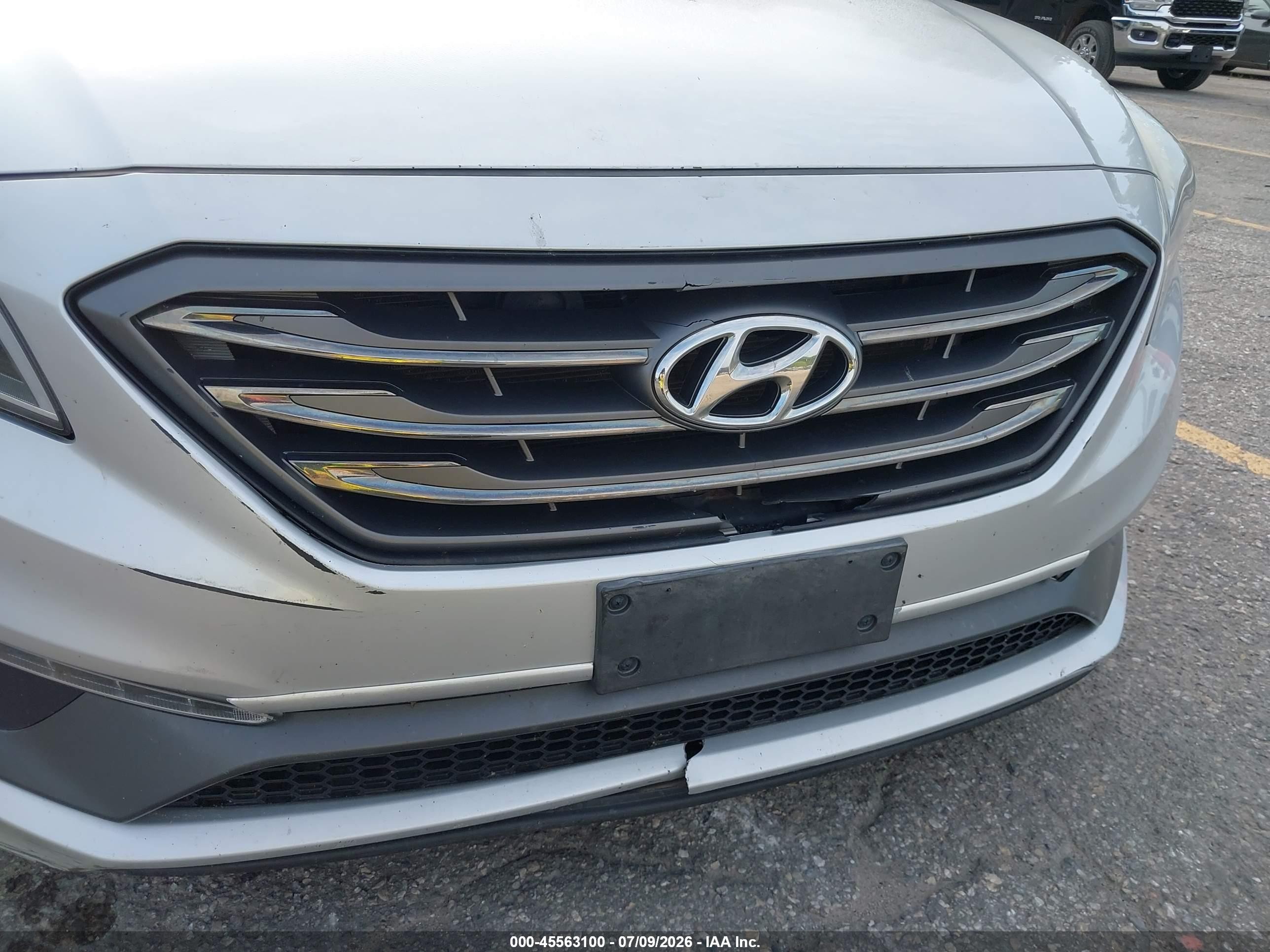 2015 Hyundai Sonata Sport Silver vin: 5NPE34AF0FH119024